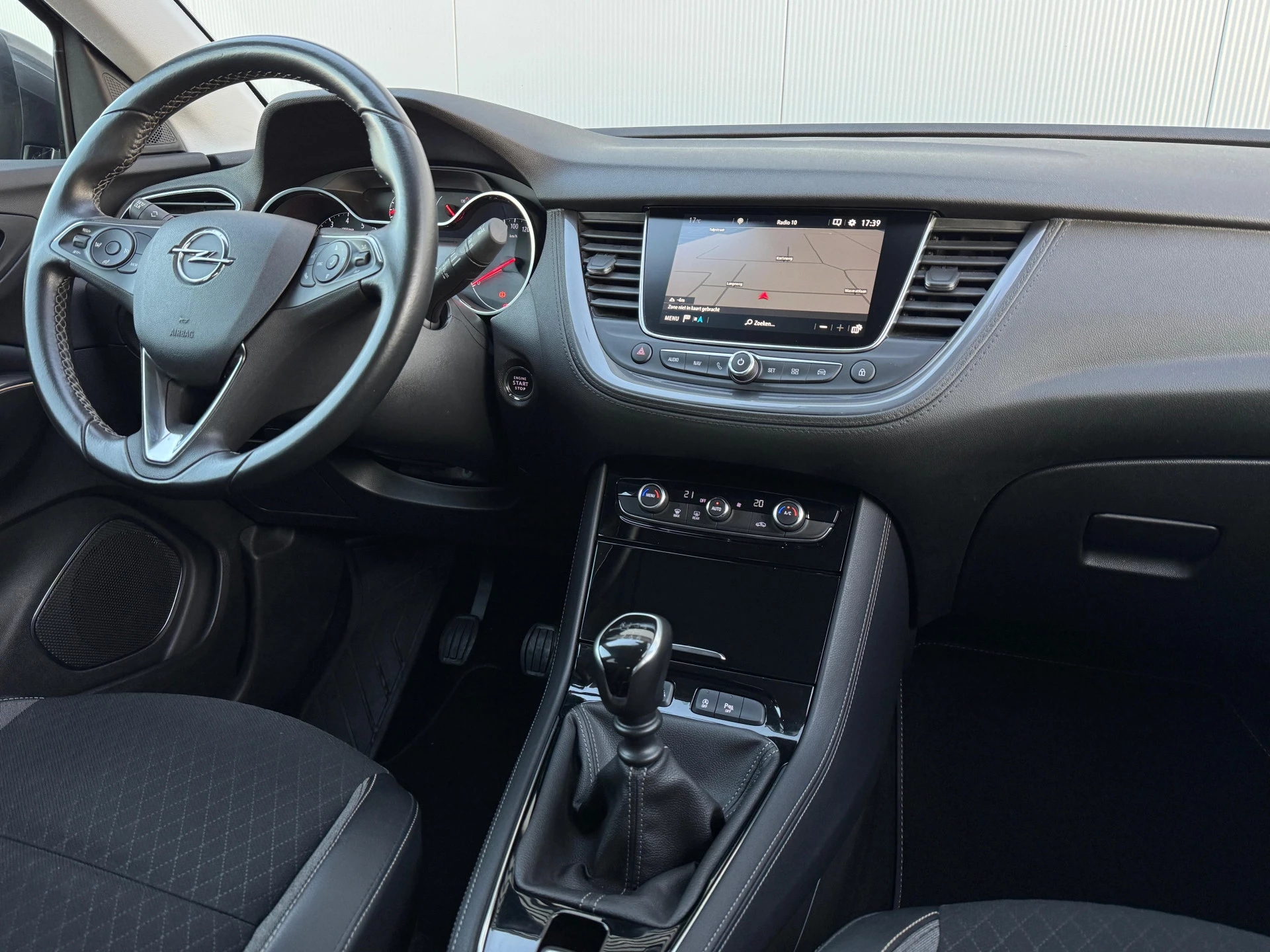 Hoofdafbeelding Opel Grandland X