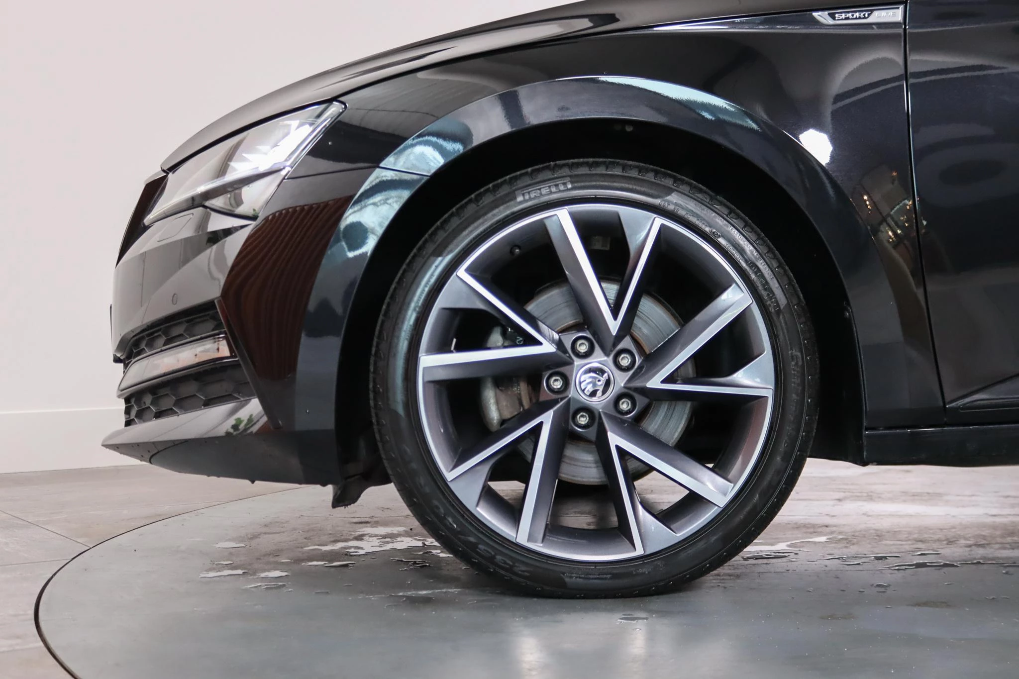 Hoofdafbeelding Škoda Superb