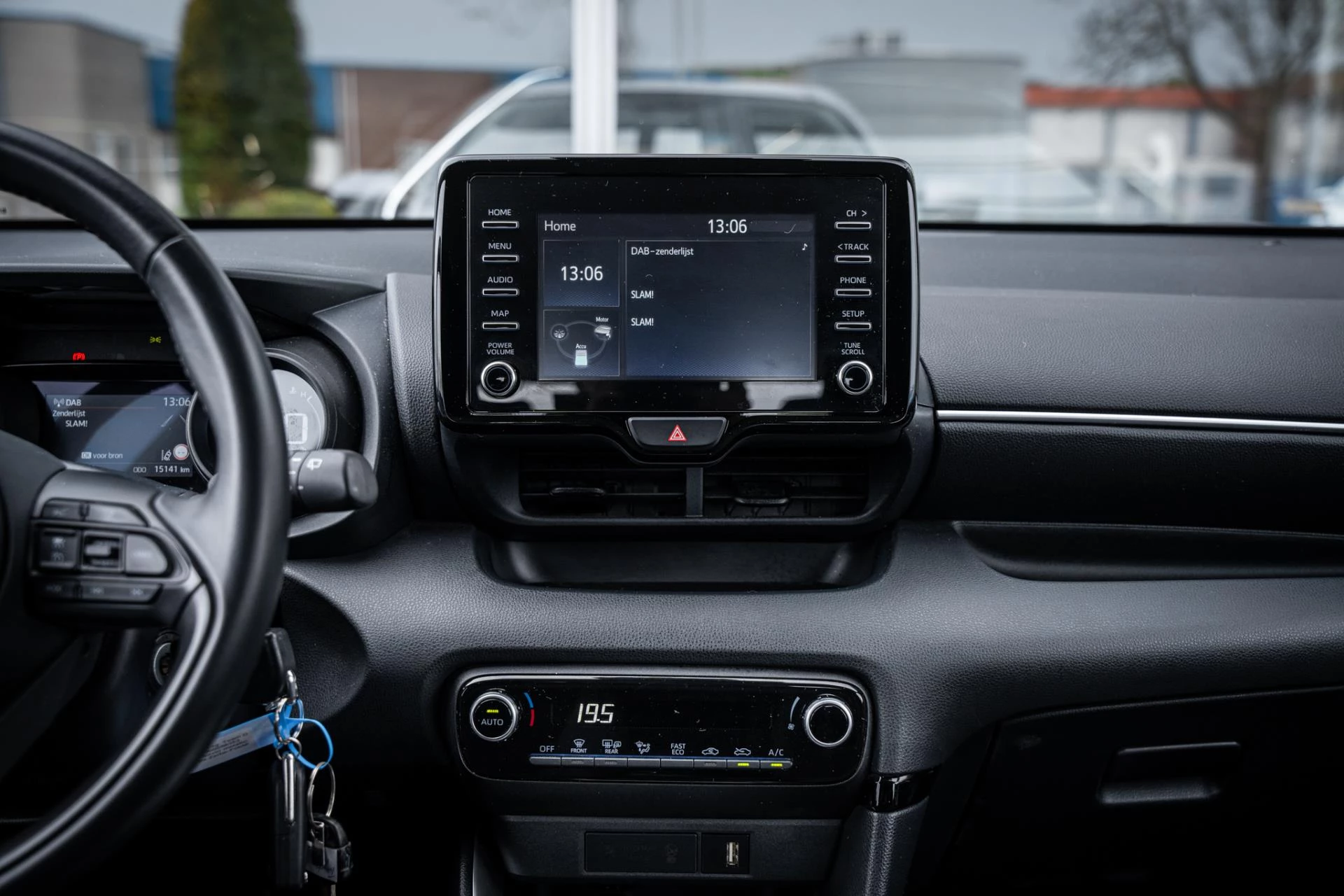 Hoofdafbeelding Toyota Yaris