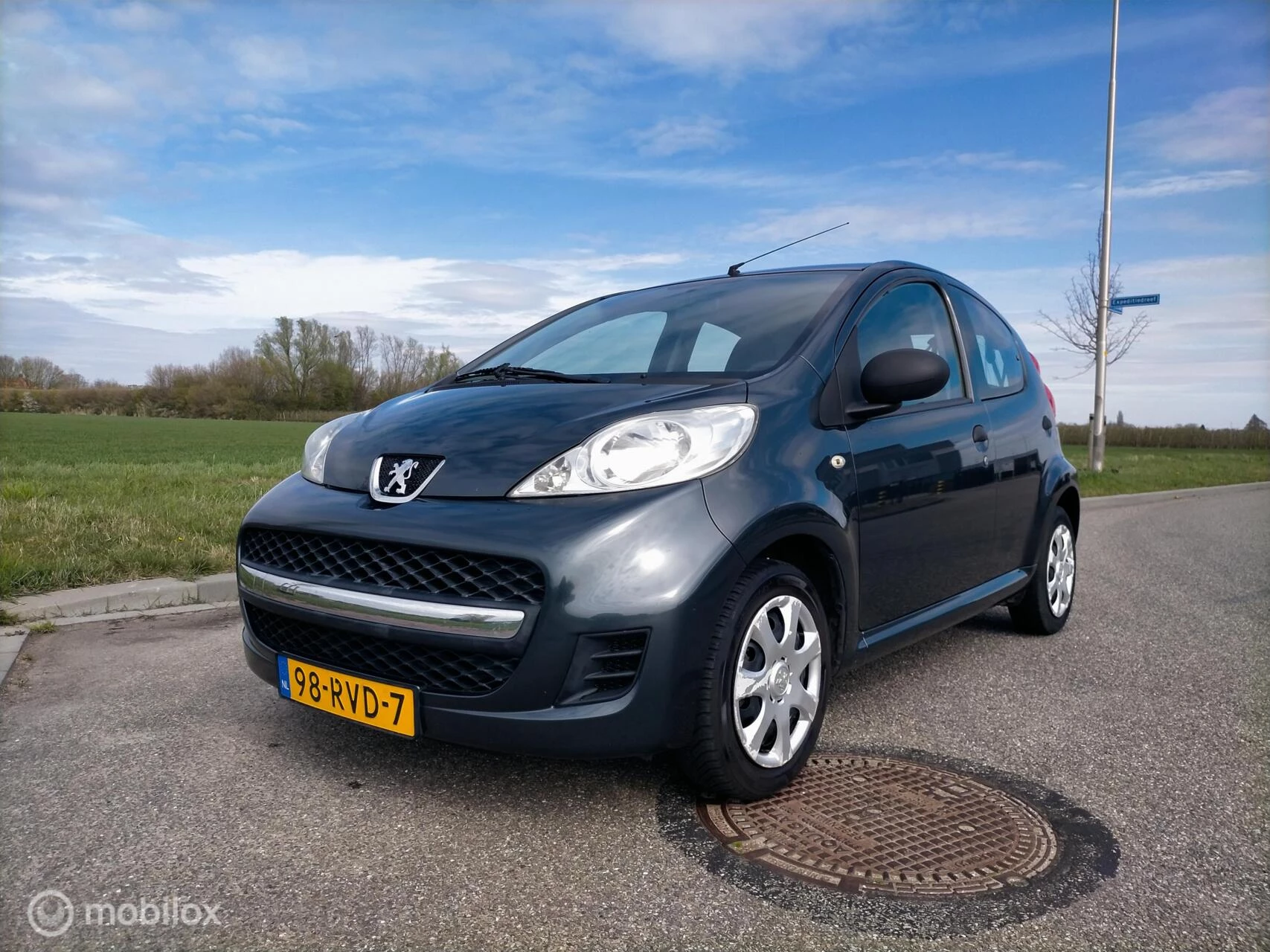 Hoofdafbeelding Peugeot 107