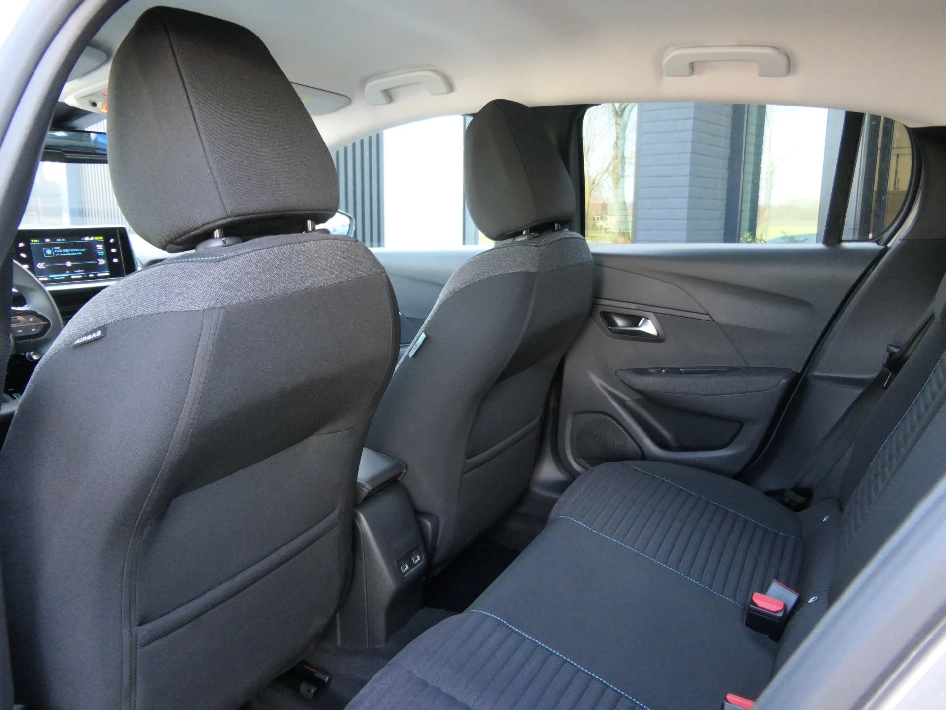 Hoofdafbeelding Peugeot e-208