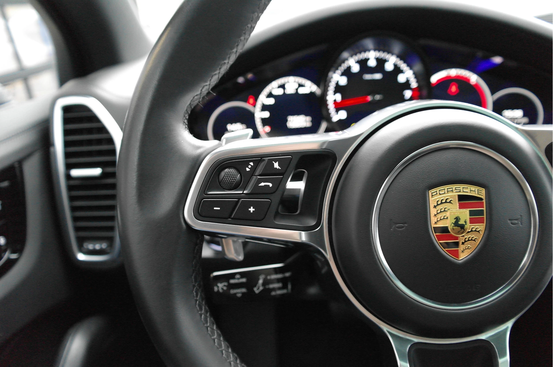 Hoofdafbeelding Porsche Cayenne