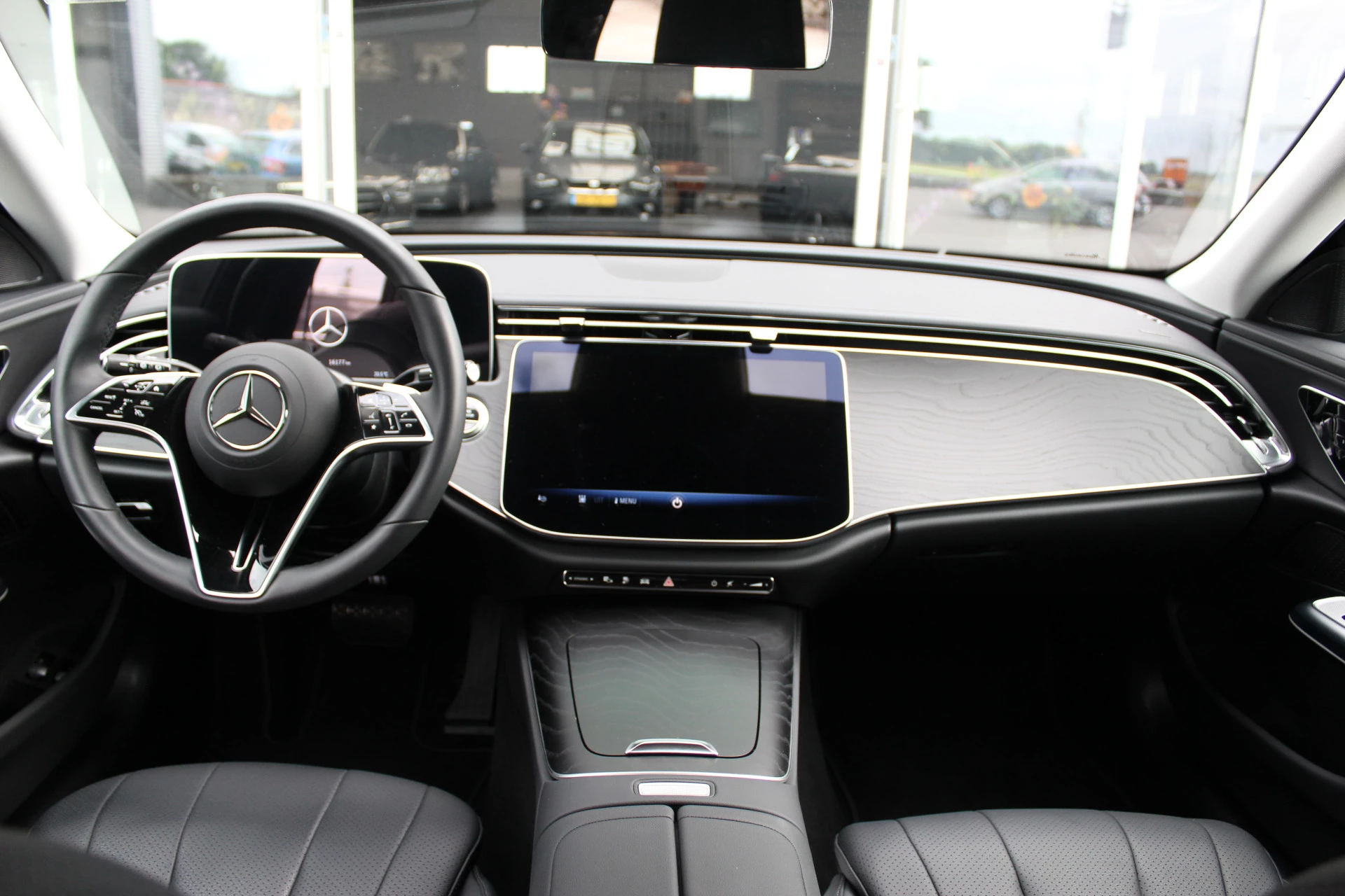 Hoofdafbeelding Mercedes-Benz E-Klasse