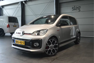 Hoofdafbeelding Volkswagen up! Volkswagen up! 1.0 TSI GTI clima cruise camera pdc 17 inch 116 pk !!