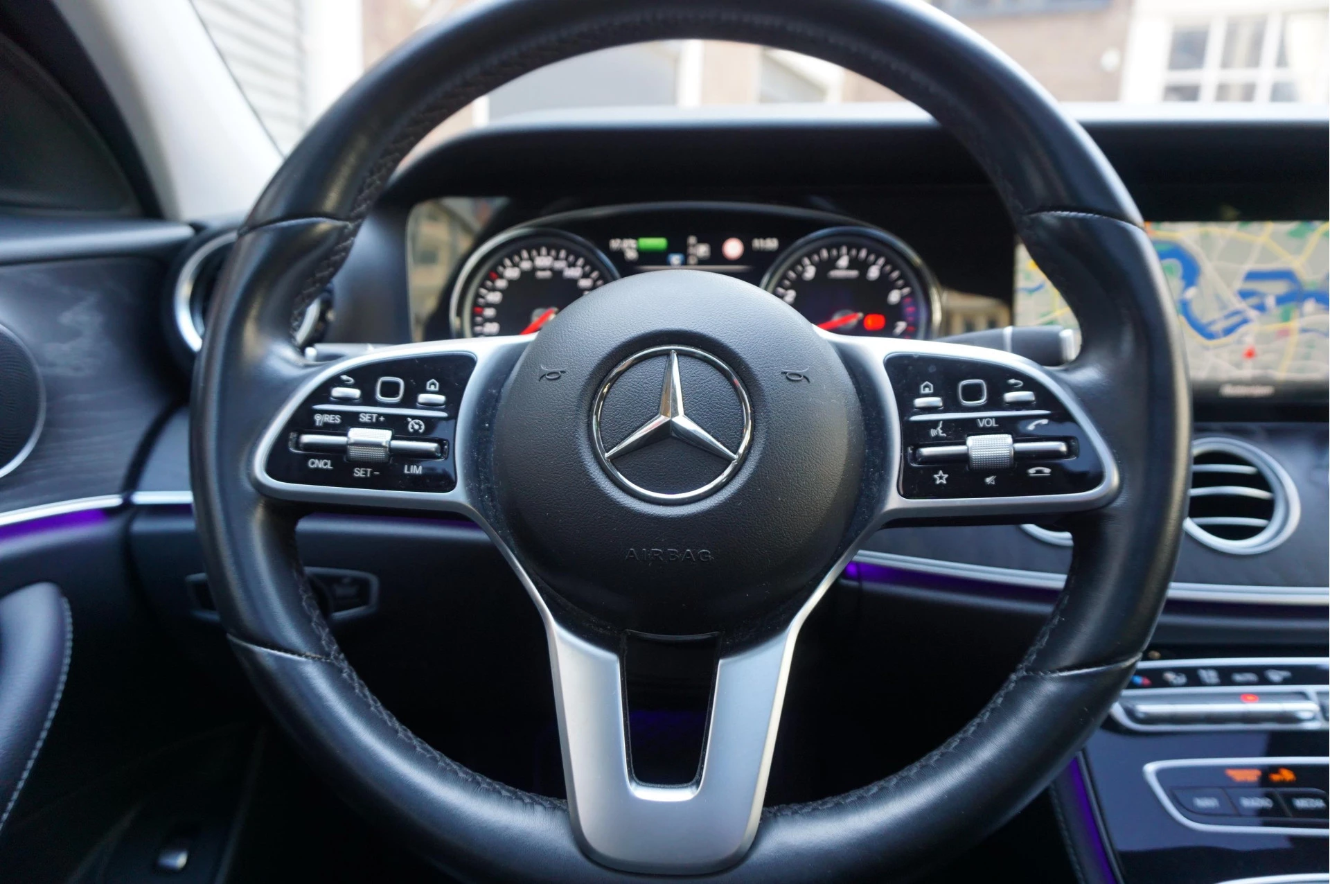 Hoofdafbeelding Mercedes-Benz E-Klasse