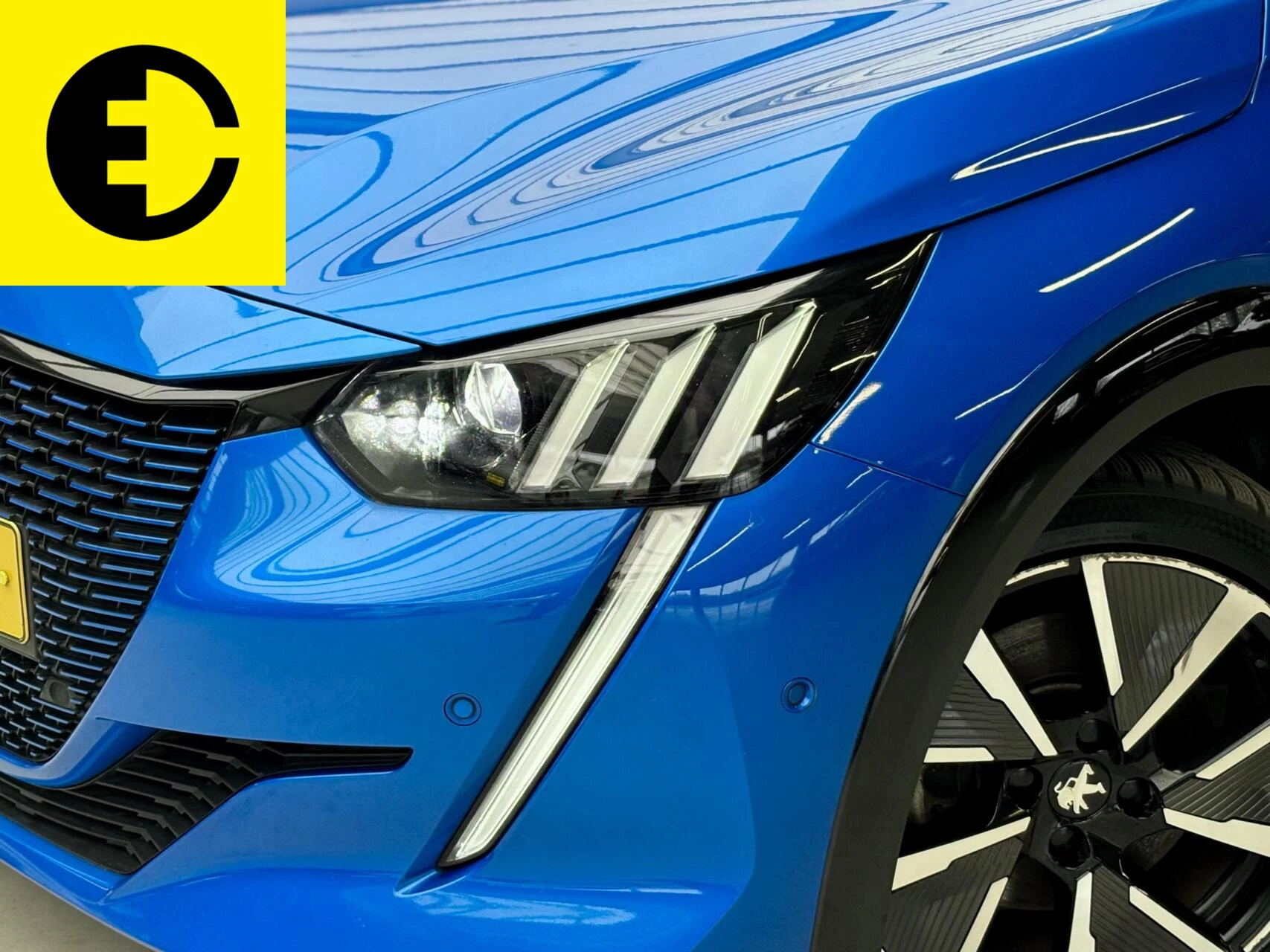 Hoofdafbeelding Peugeot e-208