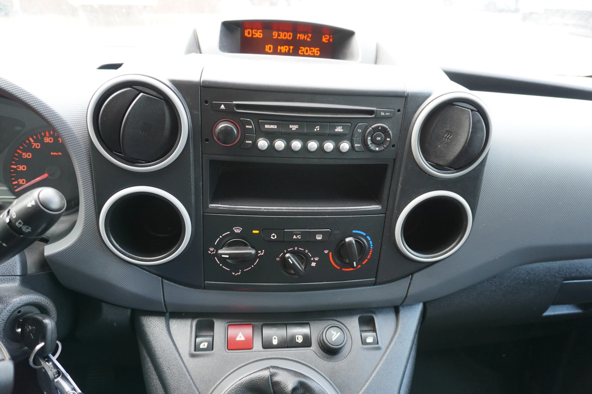 Hoofdafbeelding Peugeot Partner