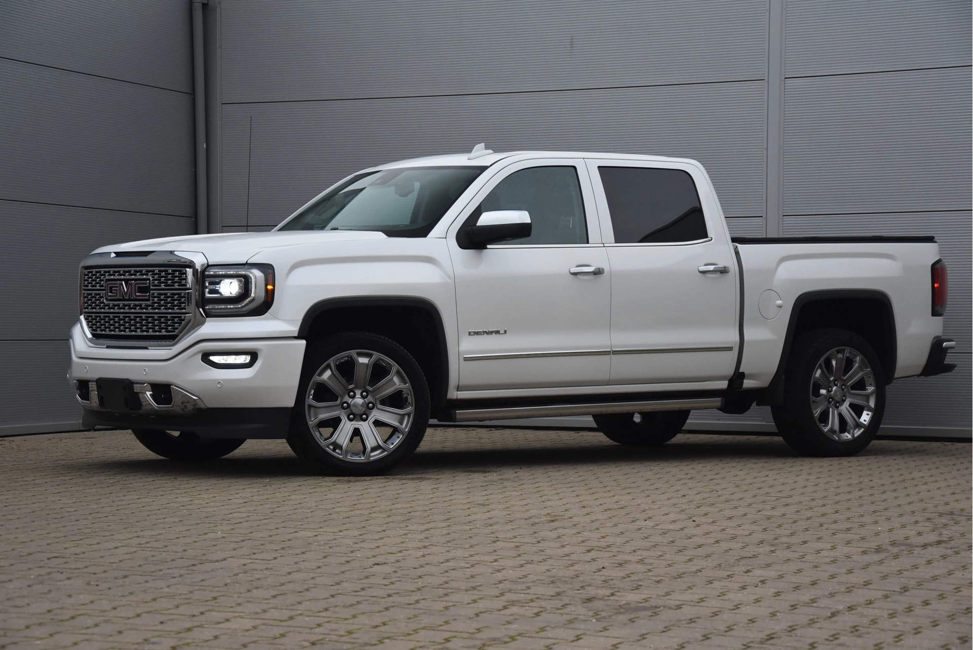 Hoofdafbeelding GMC Sierra
