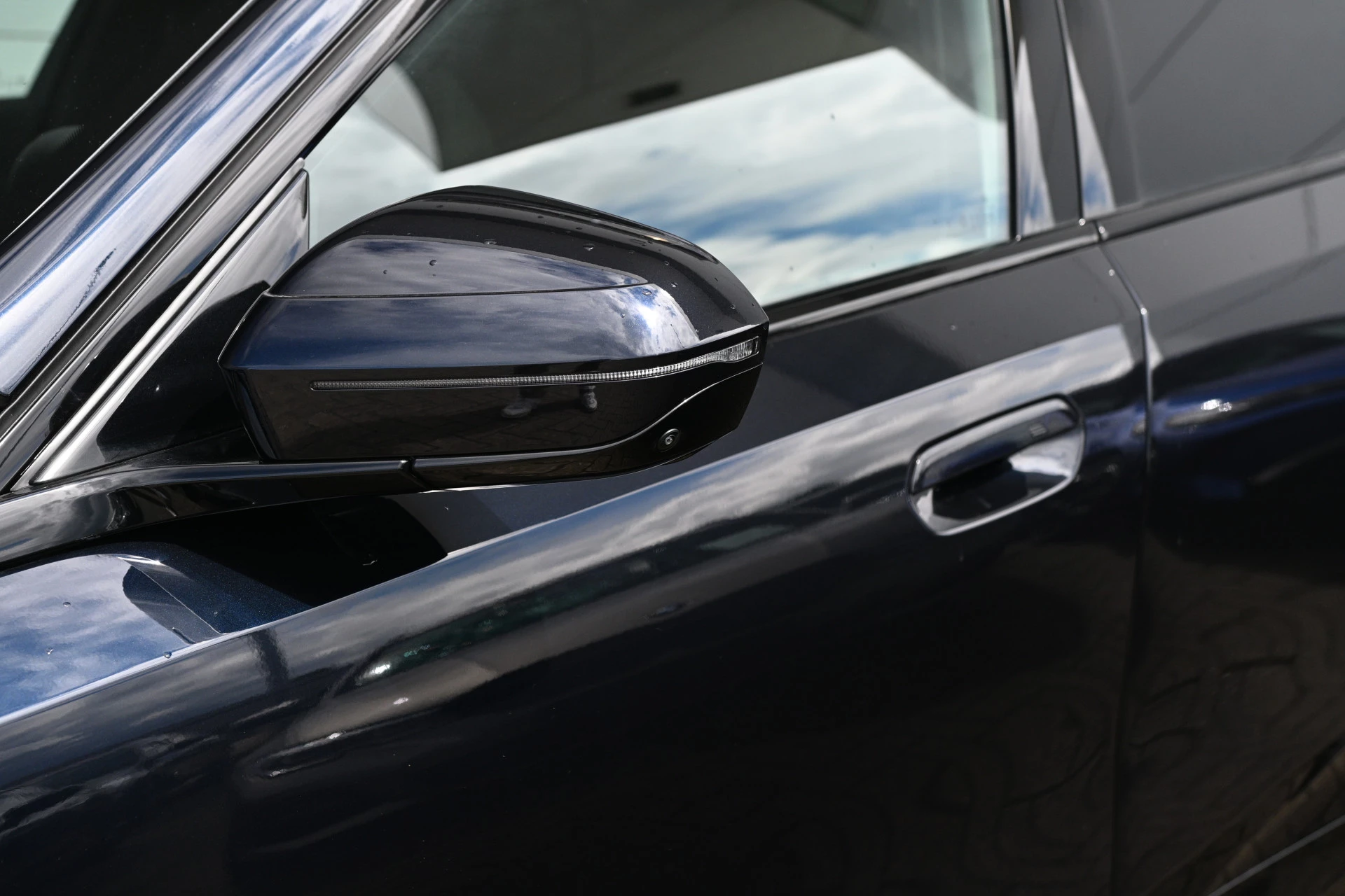 Hoofdafbeelding BMW i5