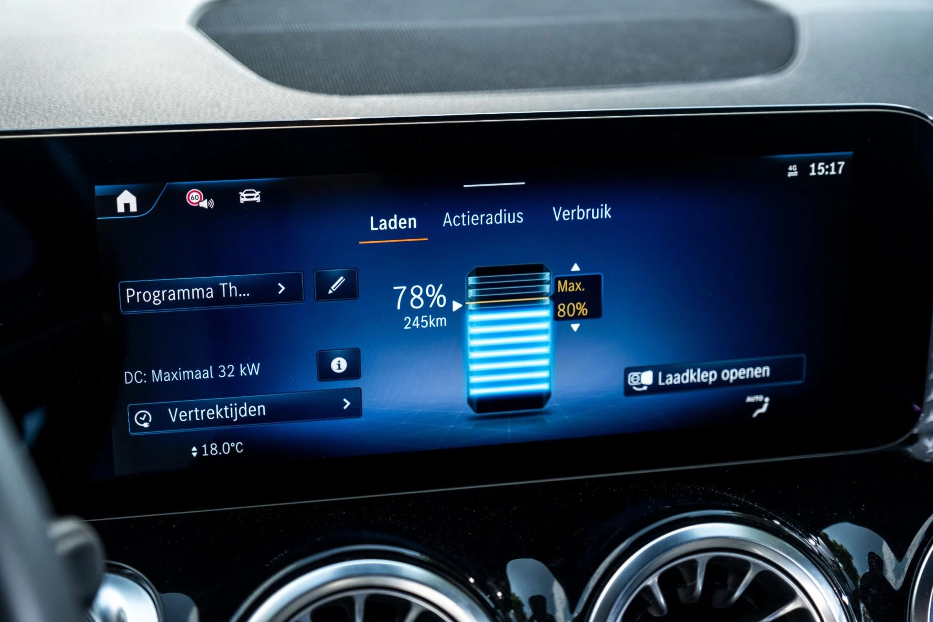Hoofdafbeelding Mercedes-Benz EQB