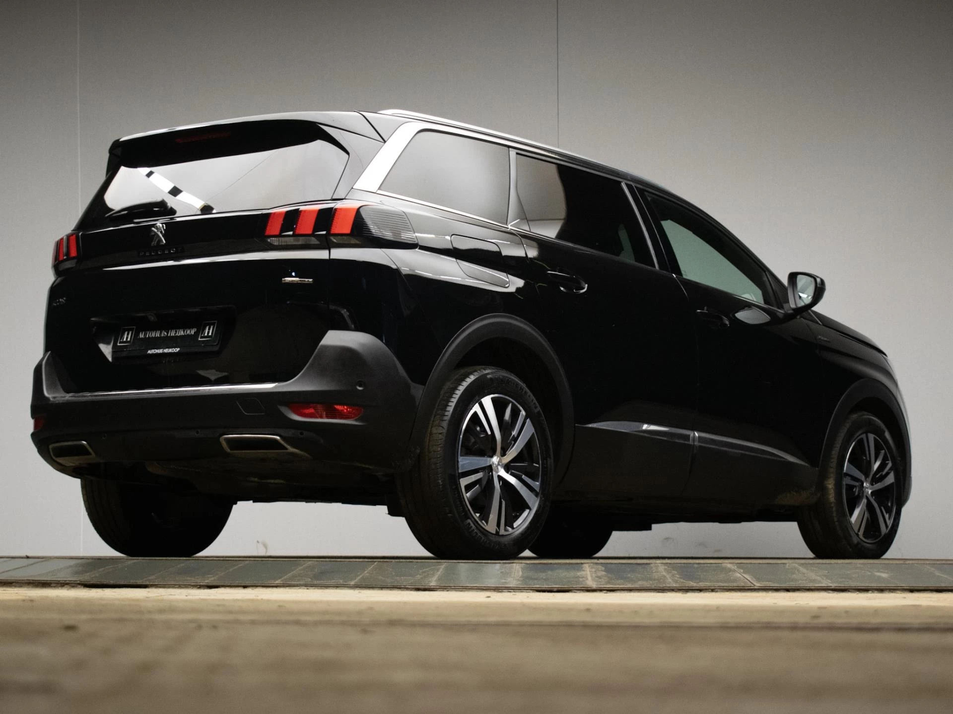 Hoofdafbeelding Peugeot 5008