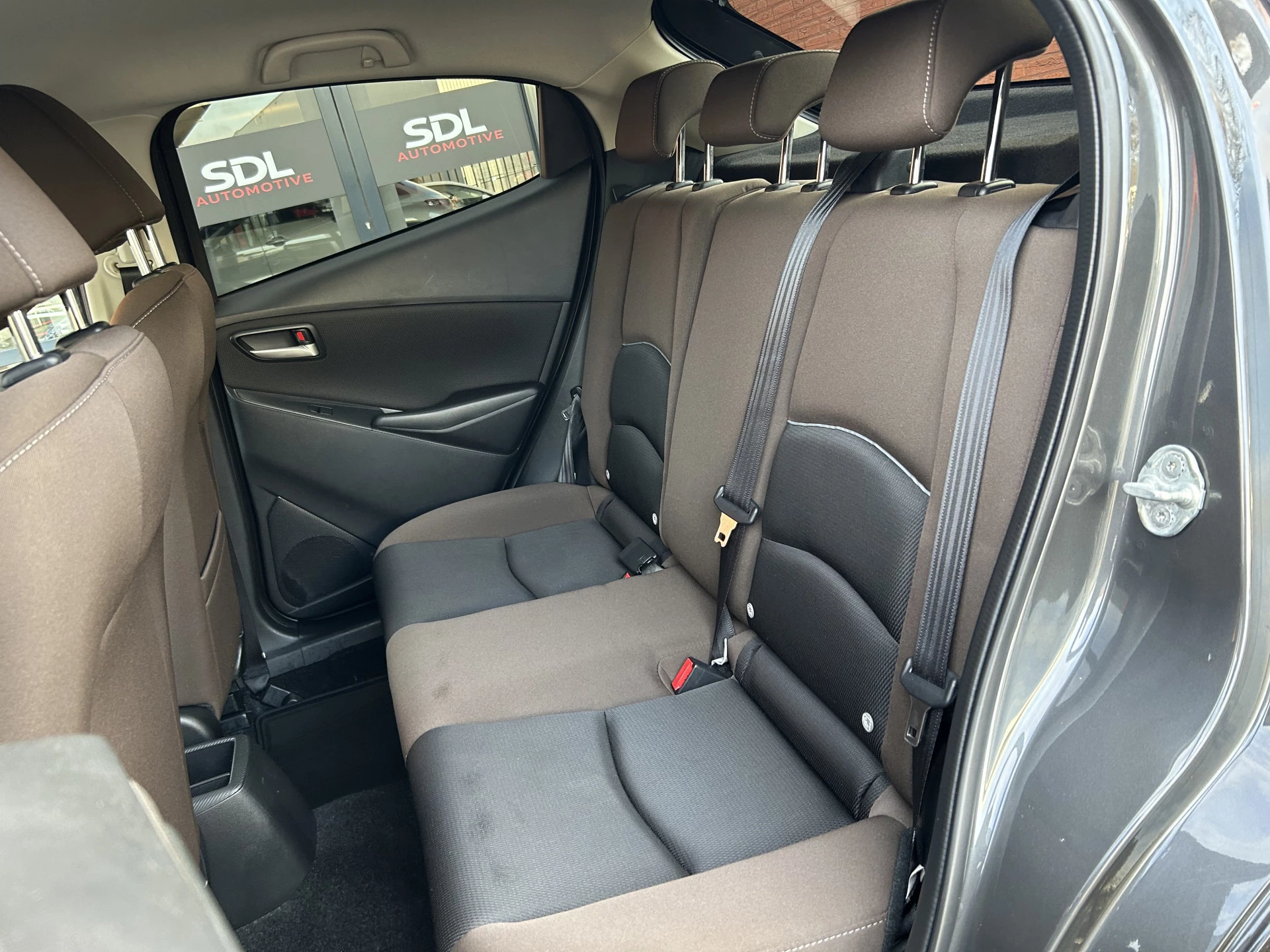 Hoofdafbeelding Mazda 2