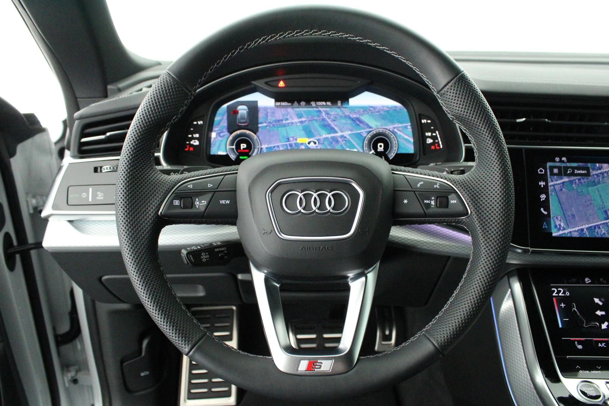 Hoofdafbeelding Audi Q8