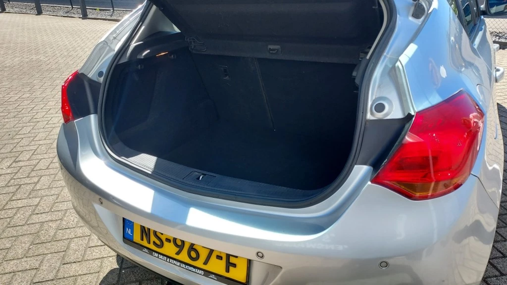 Hoofdafbeelding Opel Astra