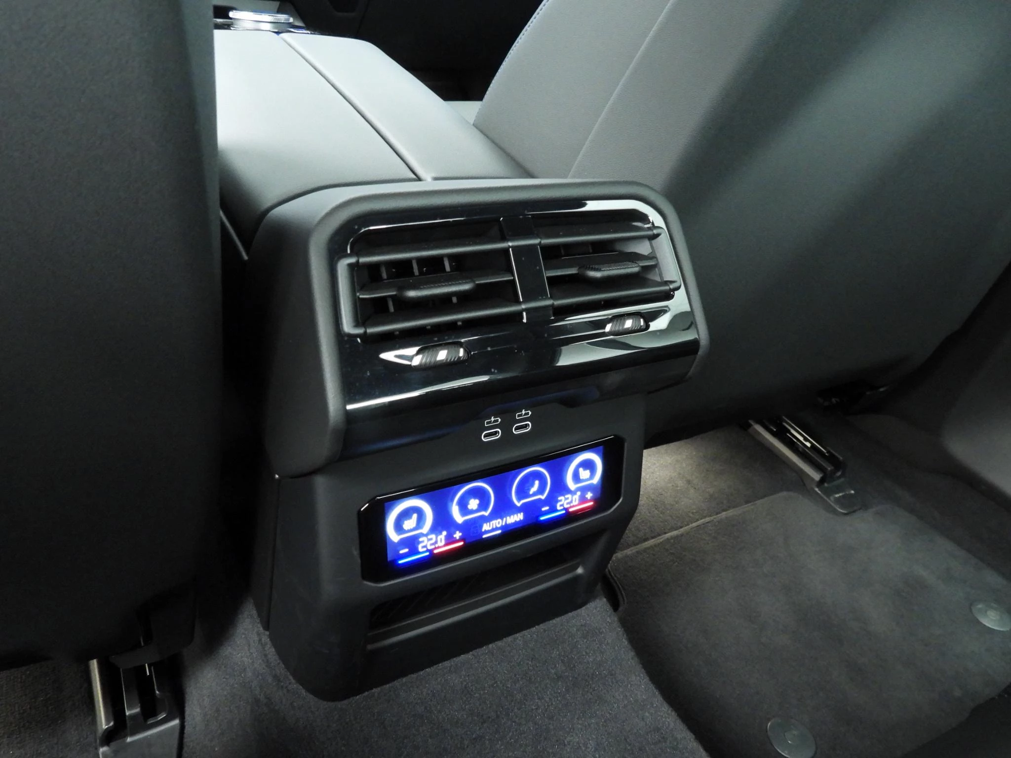 Hoofdafbeelding BMW i5