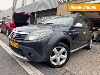 Hoofdafbeelding Dacia Sandero Stepway Dacia Sandero Stepway 1.6 AIRCO LMV STOERE / NETTE AUTO NAP APK 1-2027