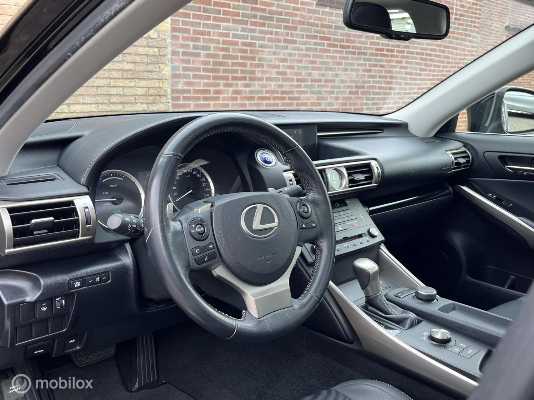 Hoofdafbeelding Lexus IS