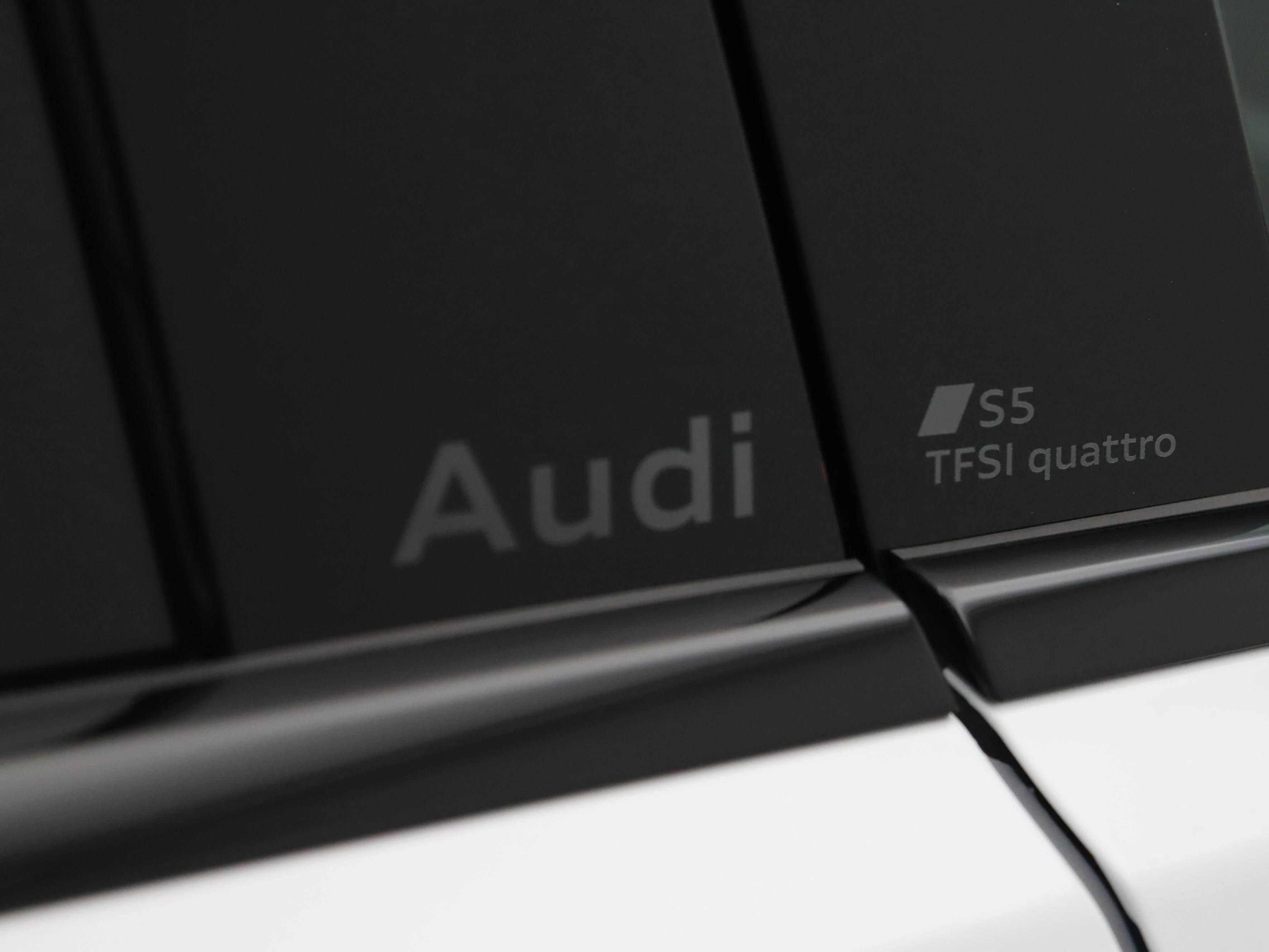 Hoofdafbeelding Audi S5