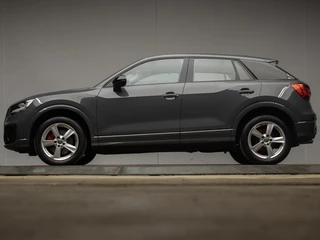 Audi Q2 35 TFSI S-Line (NAVI,LED,CAMERA,SPORTSTOELEN,SPORTSTOELEN,CLIMATE,CRUISE,PDC,GETINT,NETTESTAAT)