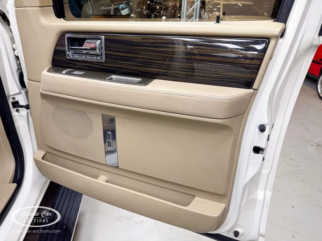 Hoofdafbeelding Lincoln Navigator