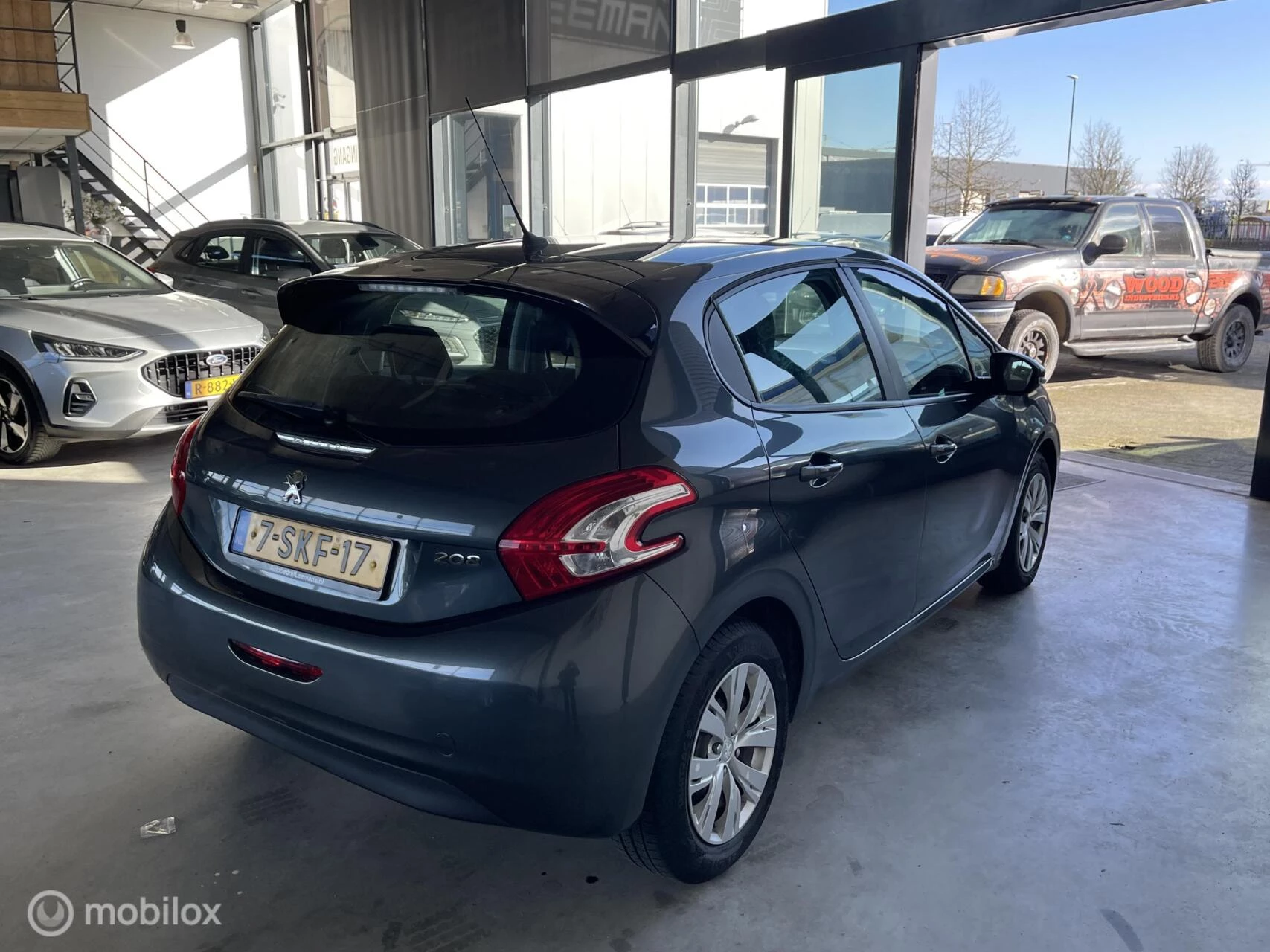 Hoofdafbeelding Peugeot 208