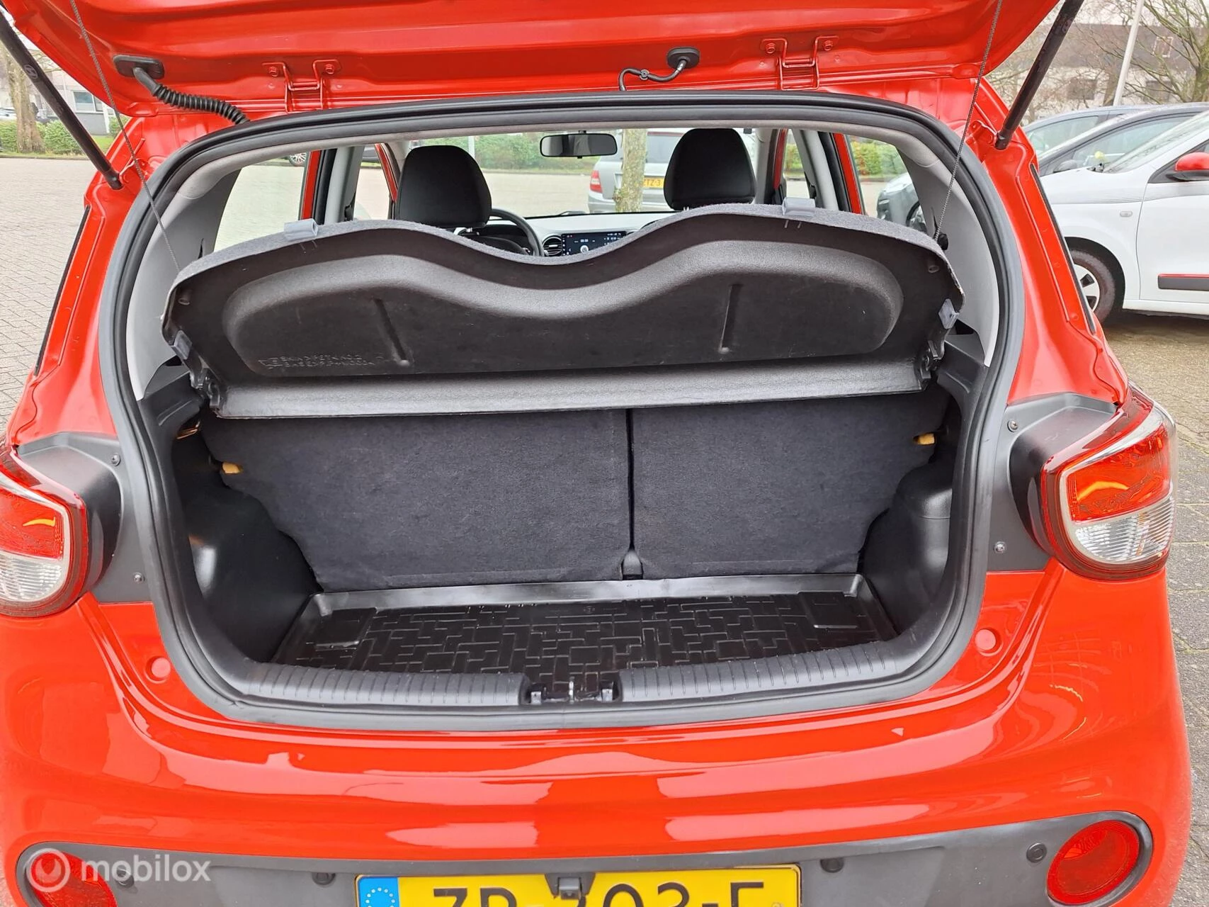 Hoofdafbeelding Hyundai i10