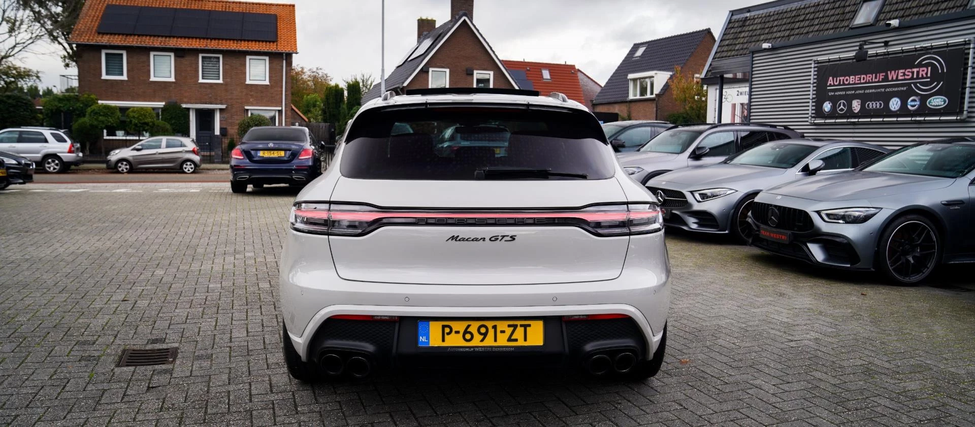 Hoofdafbeelding Porsche Macan
