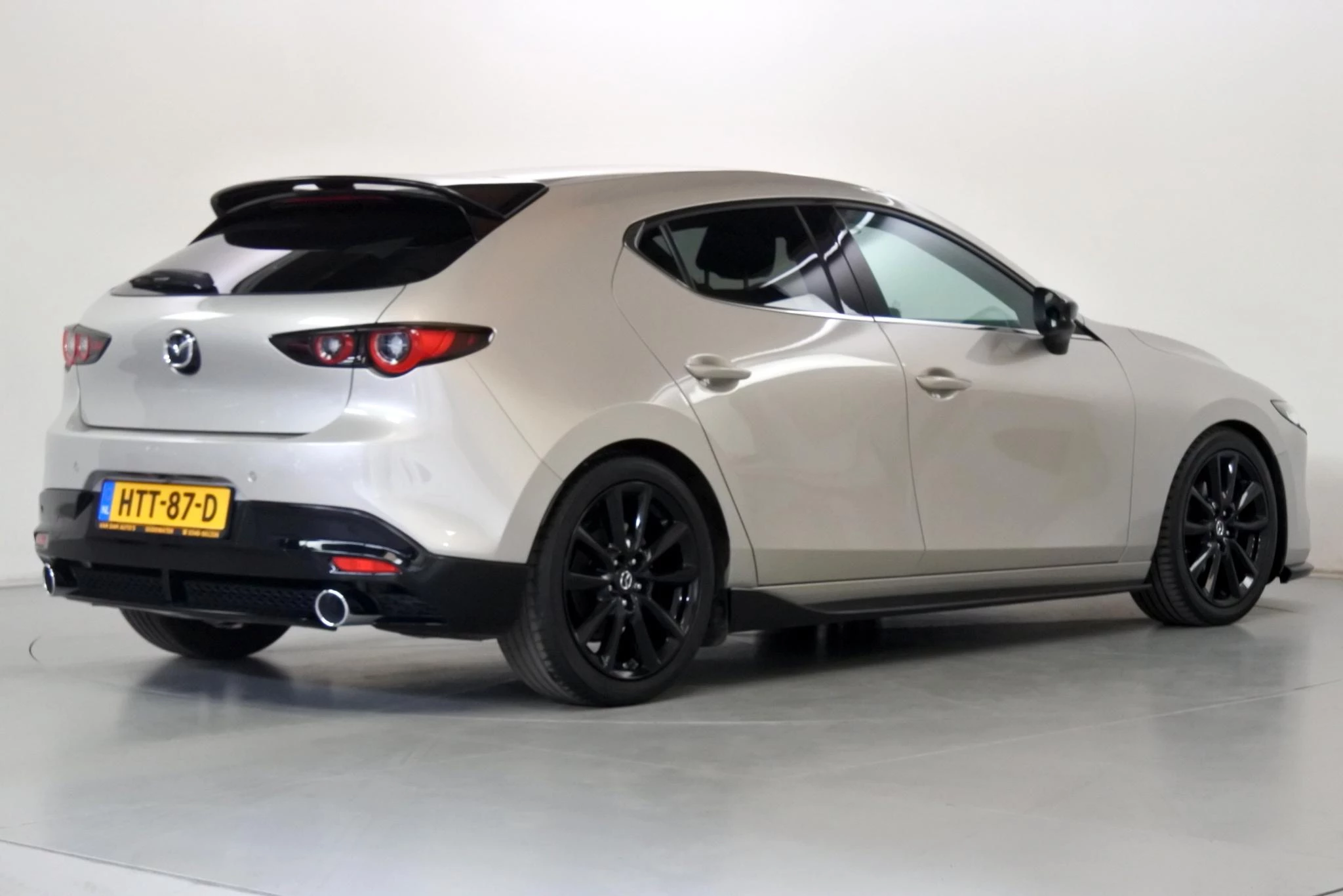 Hoofdafbeelding Mazda 3