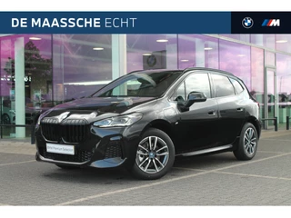 BMW 2 Serie Active Tourer 225e xDrive High Executive M Sport Automaat / Panoramadak / Trekhaak / Sportstoelen / Adaptieve LED / M Adaptief onderstel / Head-Up / Parking Assistant Plus