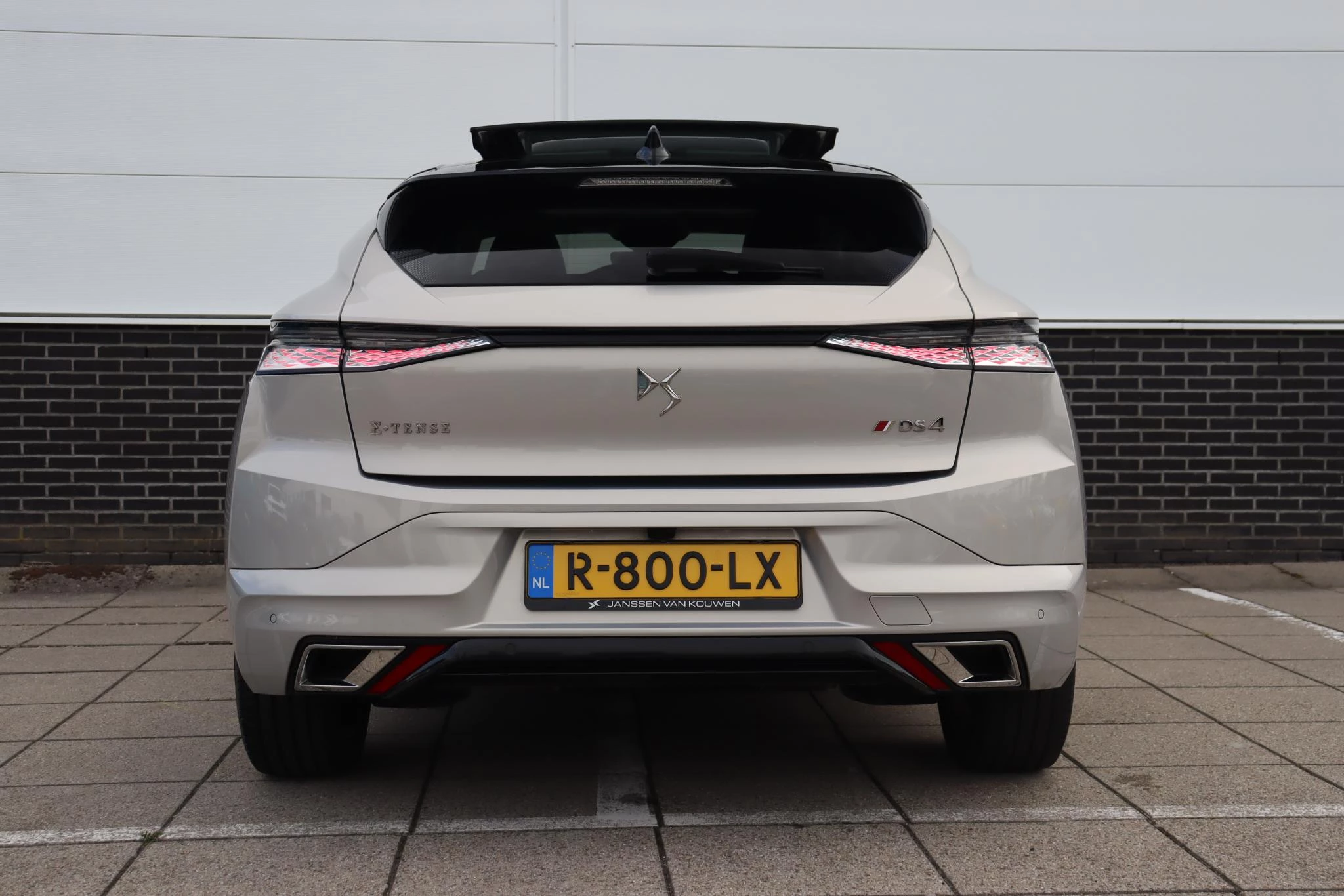 Hoofdafbeelding DS DS 4