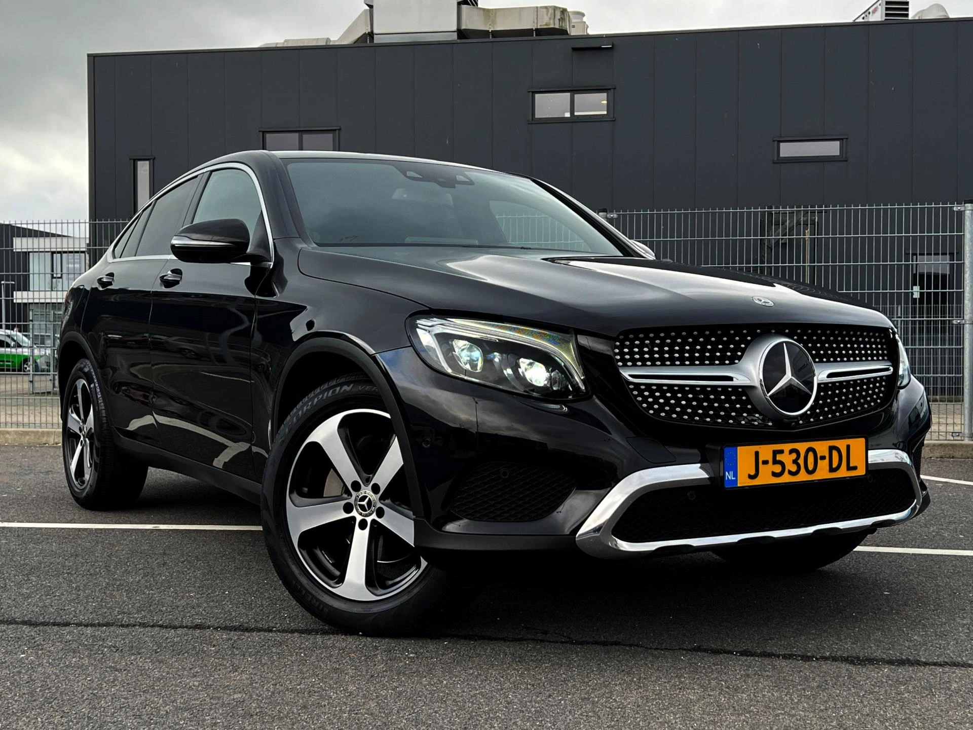 Hoofdafbeelding Mercedes-Benz GLC