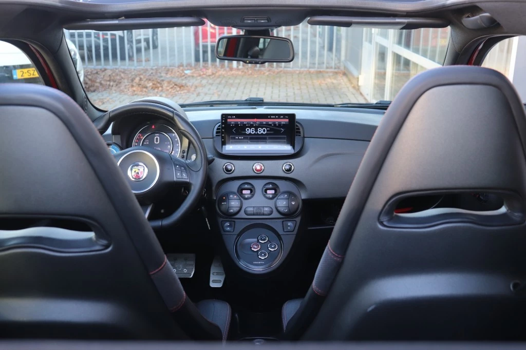 Hoofdafbeelding Fiat 500C