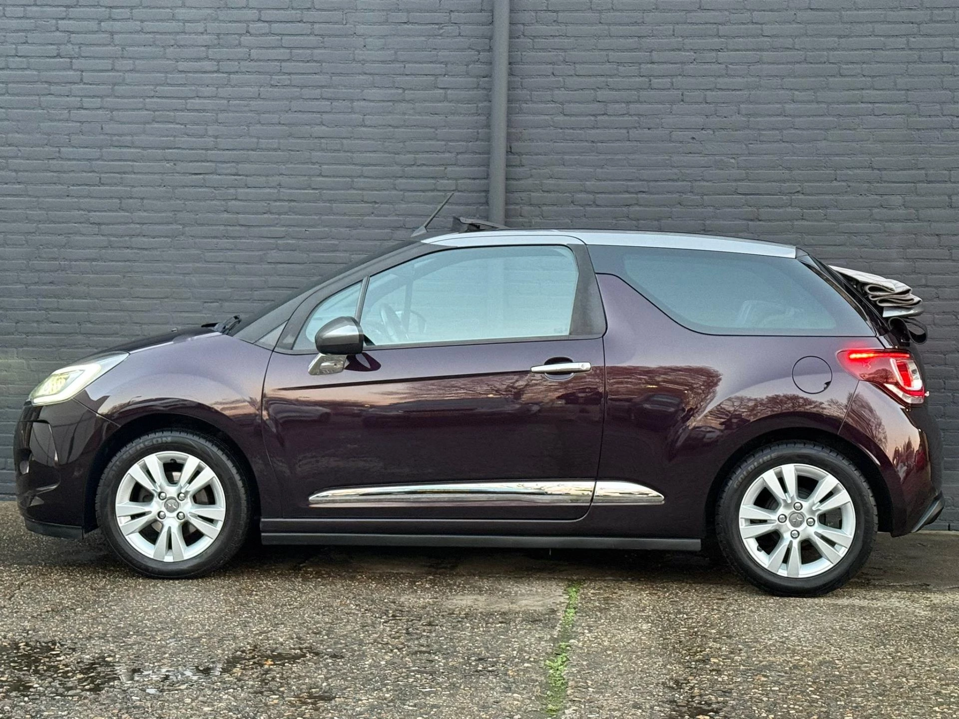 Hoofdafbeelding DS DS 3