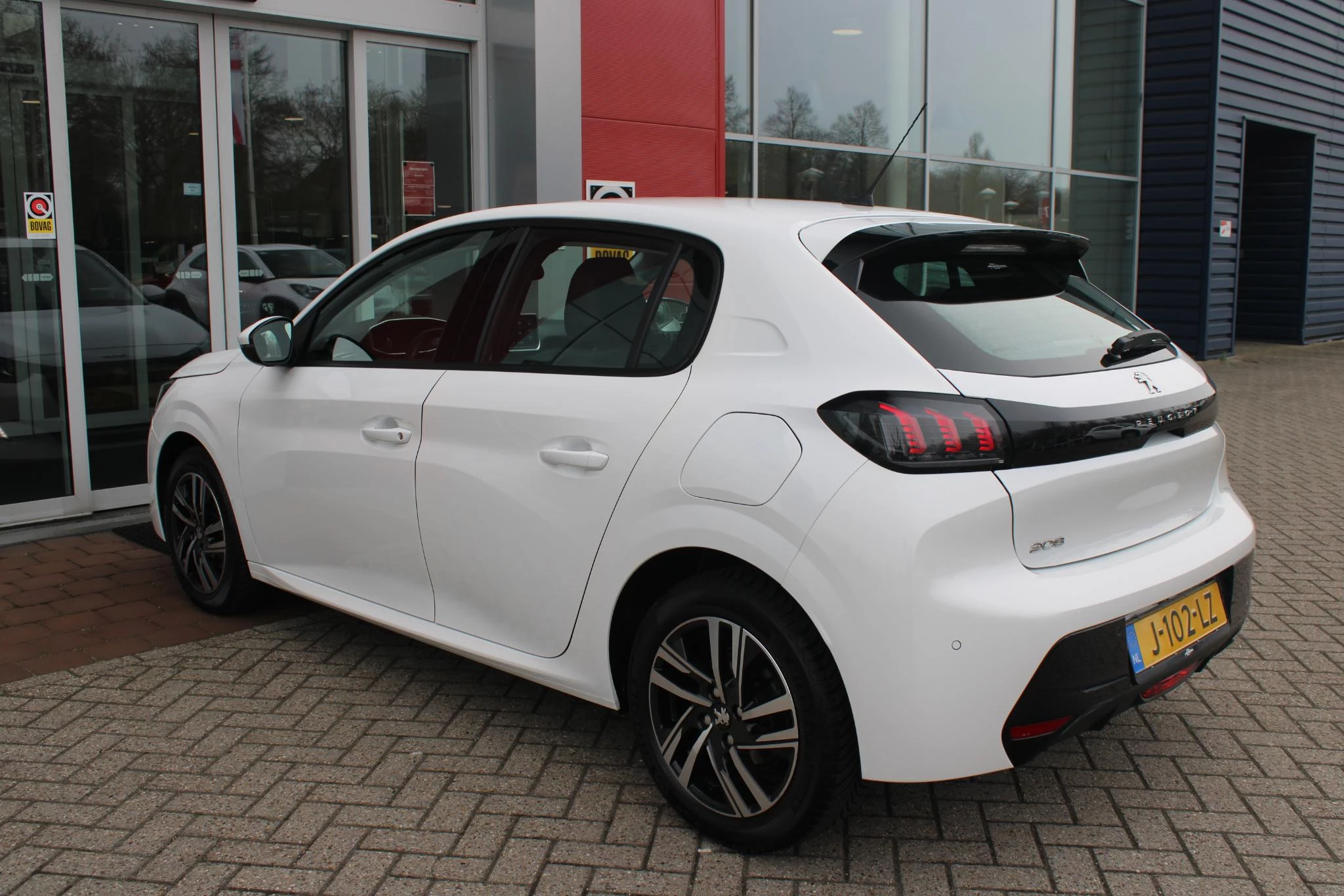 Hoofdafbeelding Peugeot 208