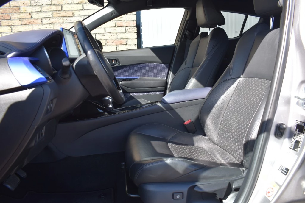 Hoofdafbeelding Toyota C-HR
