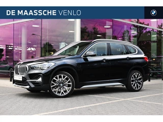 BMW X1 sDrive20i High Executive xLine Automaat / Sportstoelen / Stoelverwarming / LED / Cruise Control / Park Assistant / Head-Up / Achteruitrijcamera