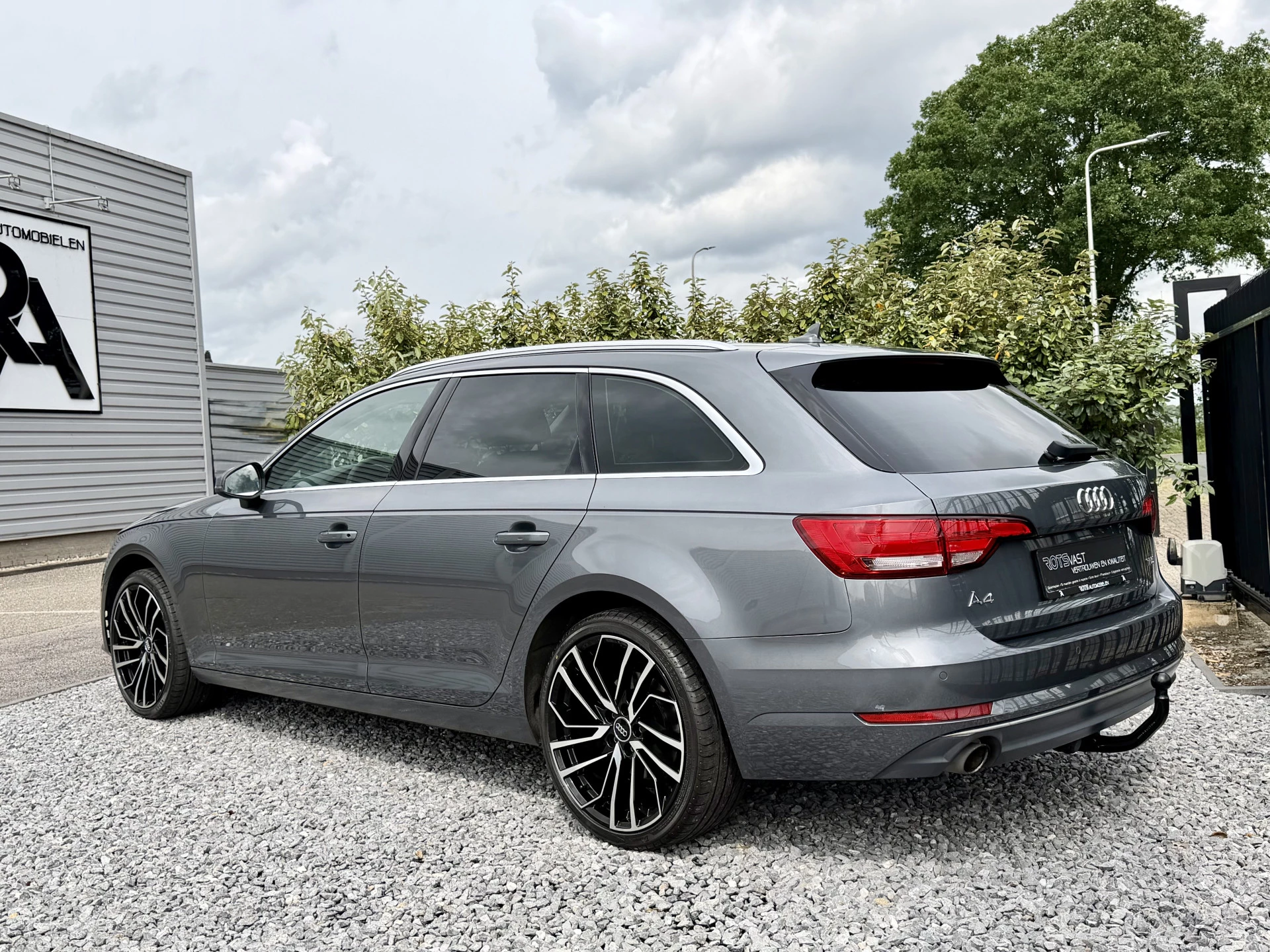 Hoofdafbeelding Audi A4
