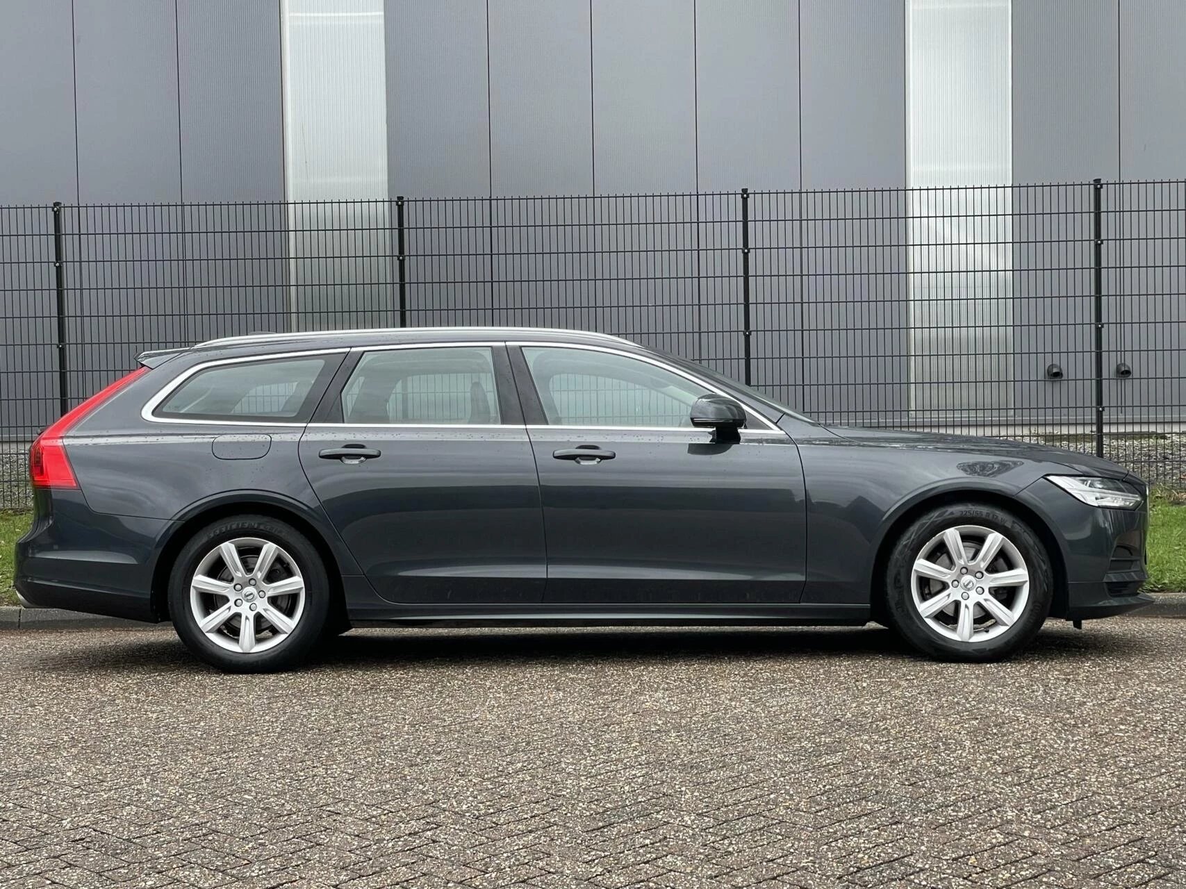 Hoofdafbeelding Volvo V90