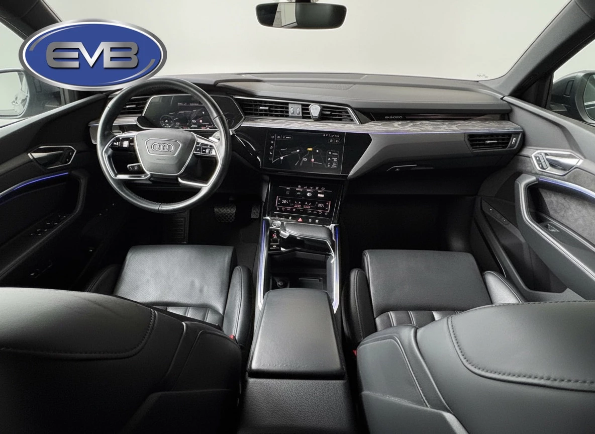 Hoofdafbeelding Audi e-tron