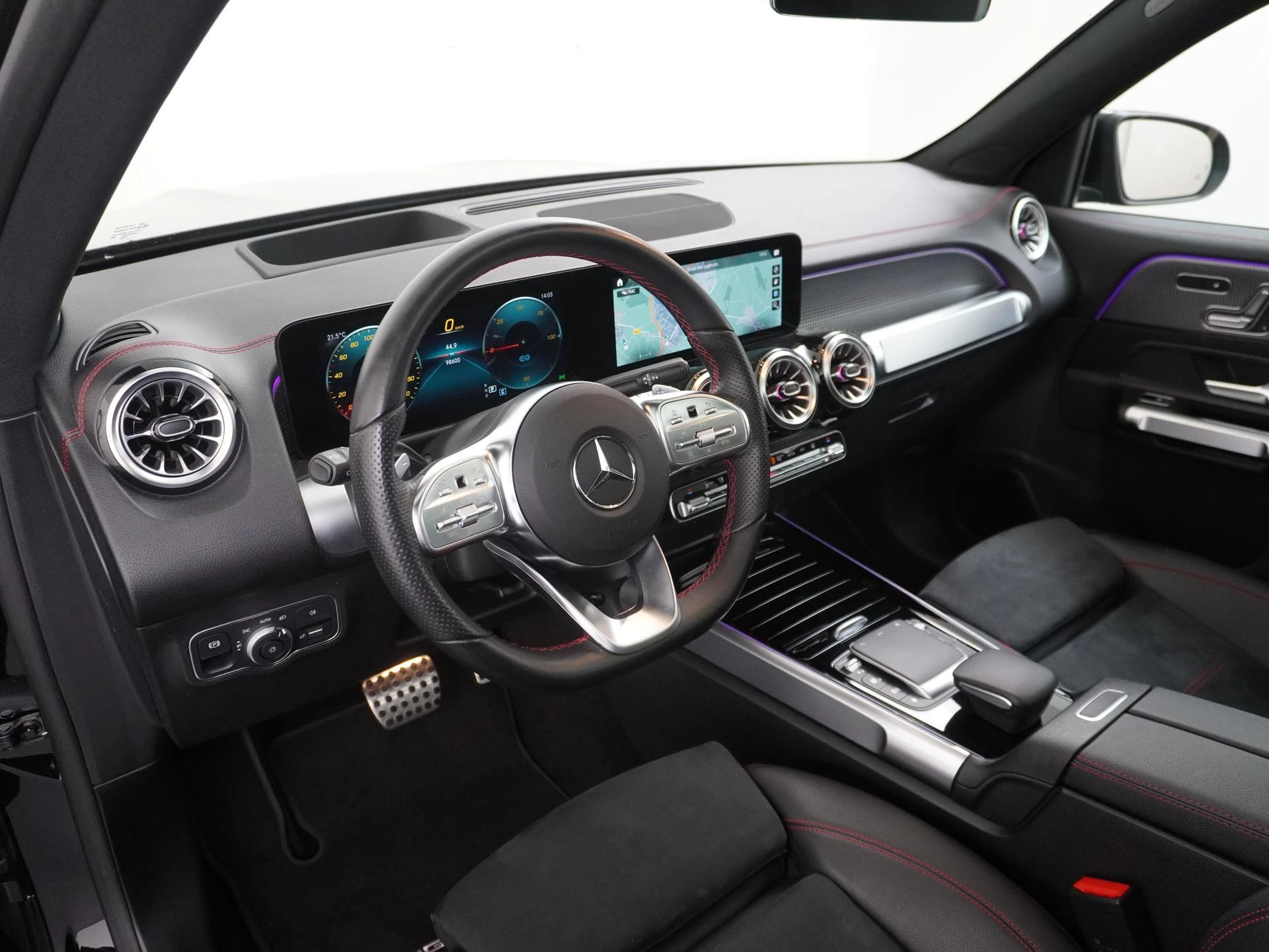 Hoofdafbeelding Mercedes-Benz EQB