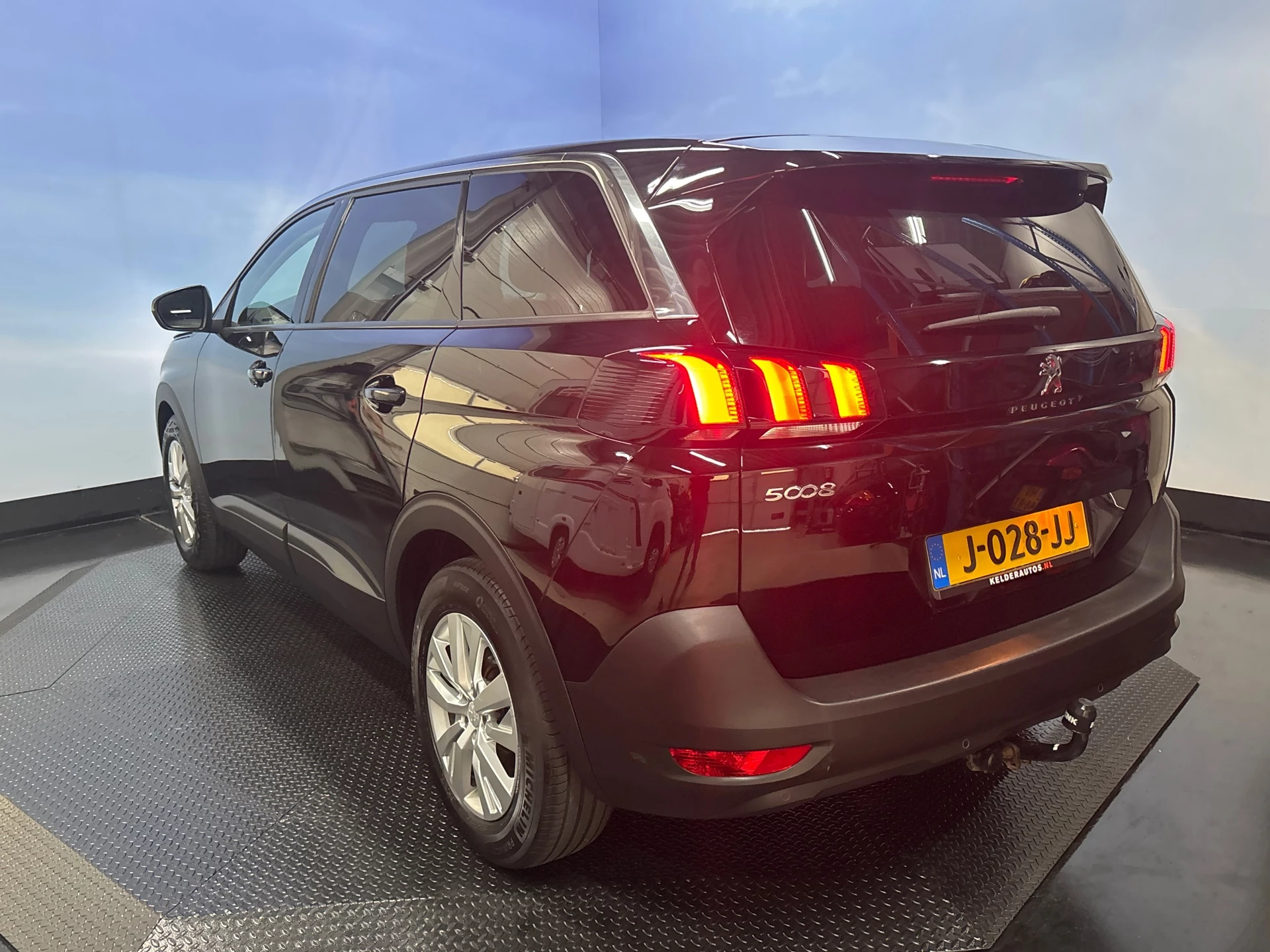 Hoofdafbeelding Peugeot 5008