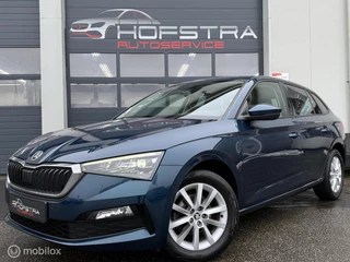 Skoda Scala 1.0 TSI Stoelverw Crystal-Led Carplay Gr-Navi Luxe!