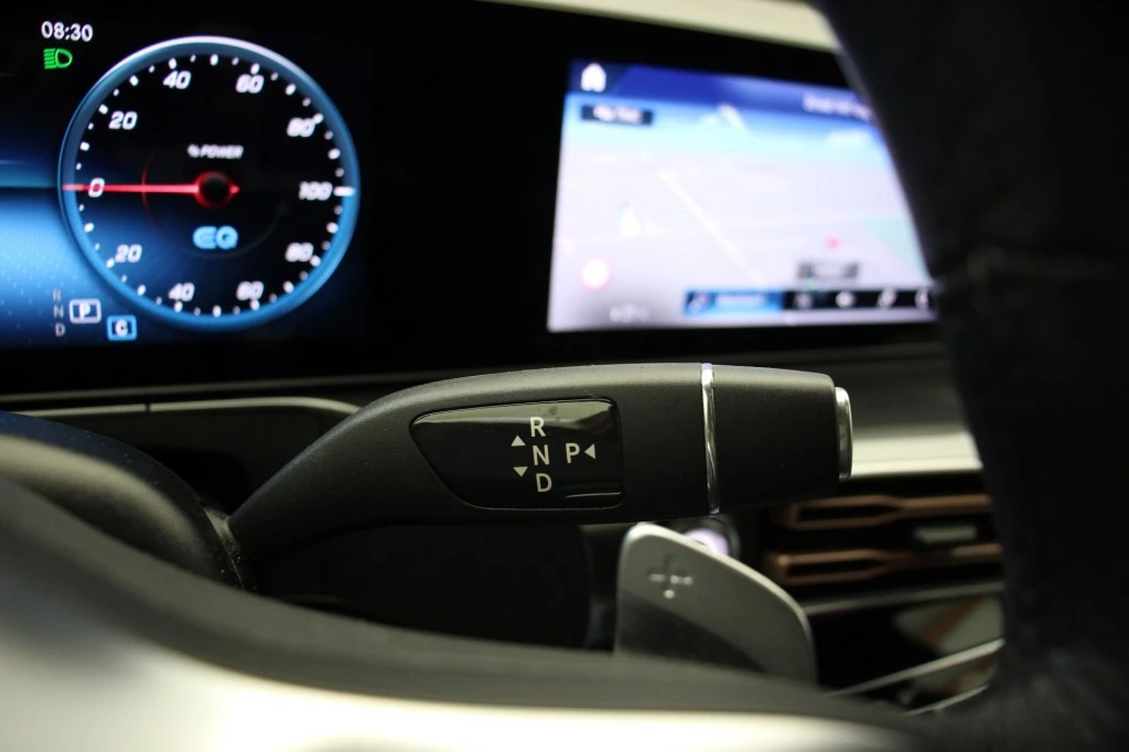 Hoofdafbeelding Mercedes-Benz EQC