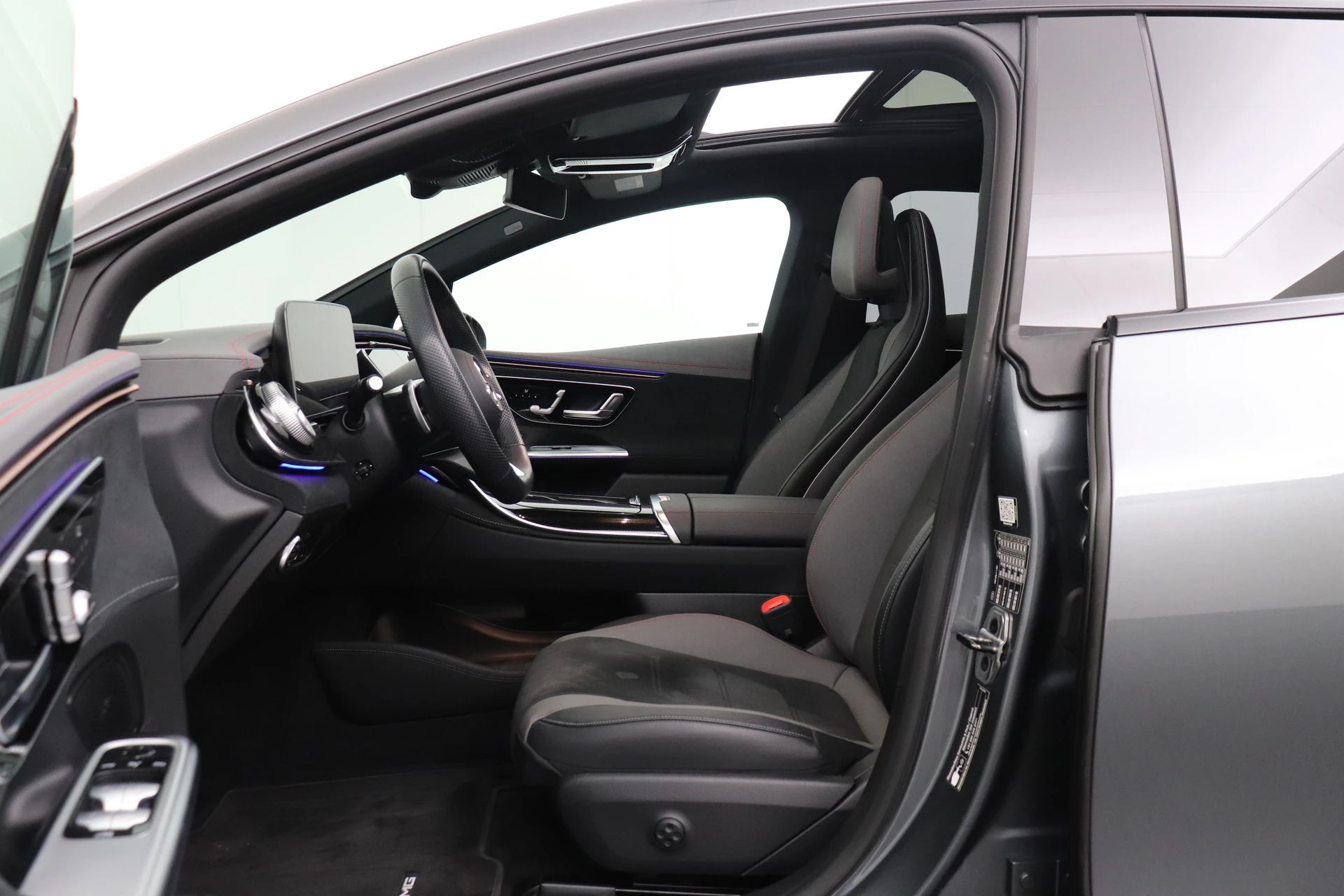 Hoofdafbeelding Mercedes-Benz EQE