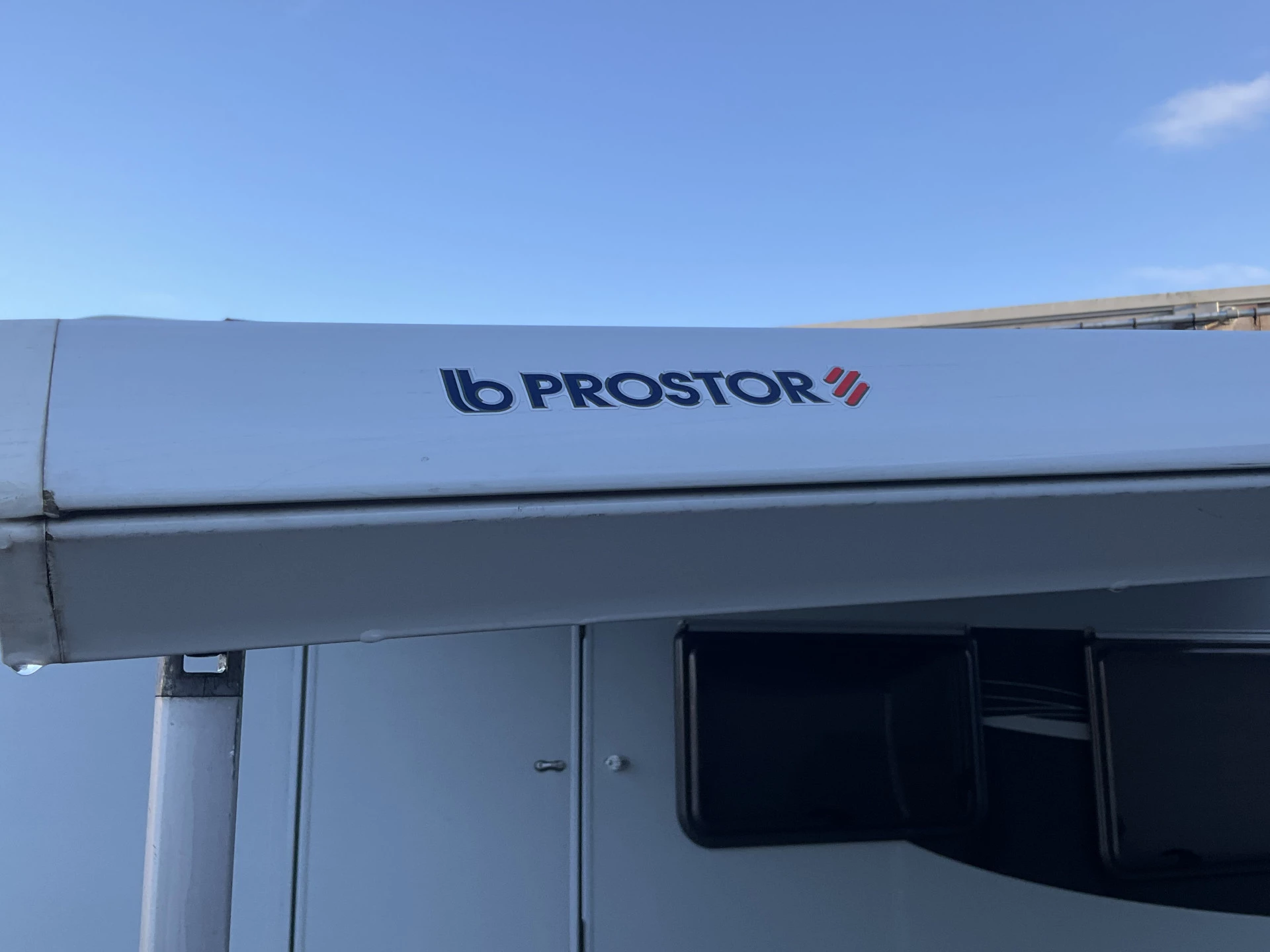 Hoofdafbeelding Carado T 59 2.3 131pk Airco Cruise Trekhaak Fietsendrager 2-Persoons Sunlight Carado