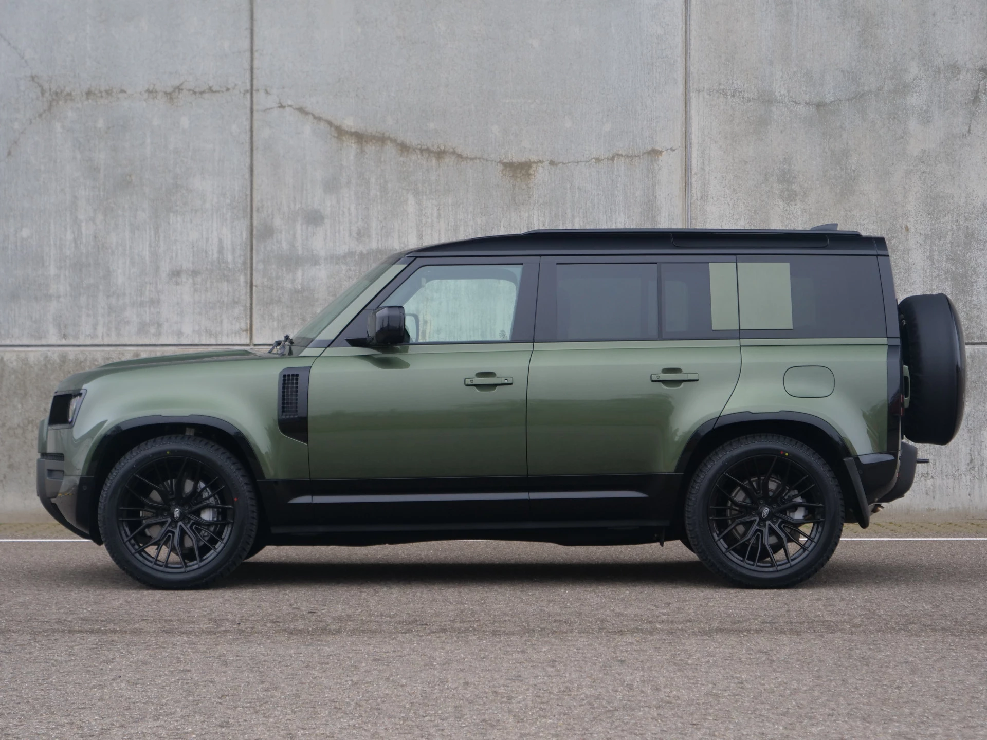 Hoofdafbeelding Land Rover Defender