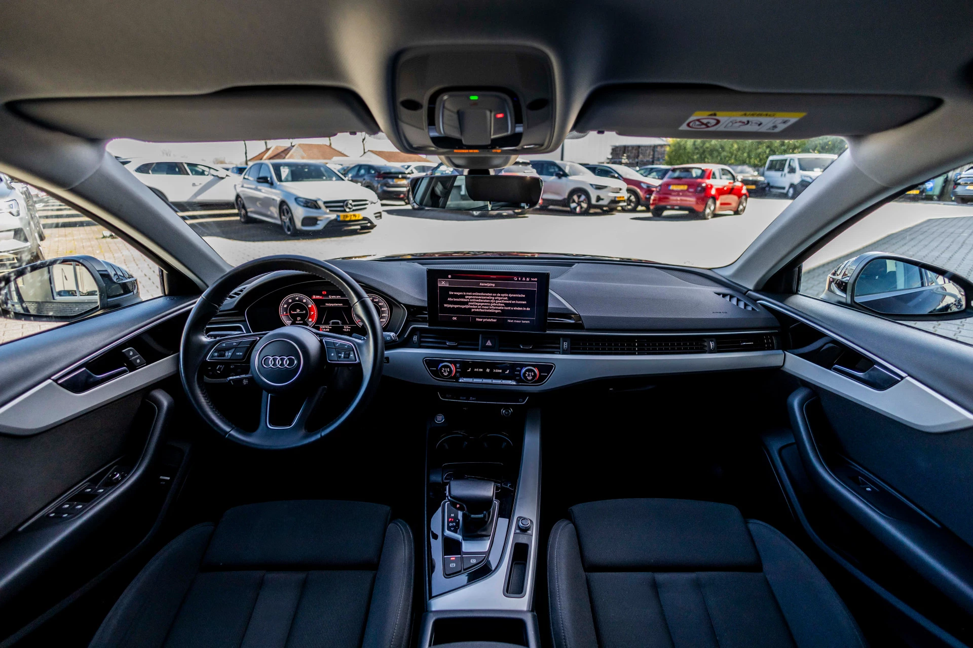 Hoofdafbeelding Audi A4