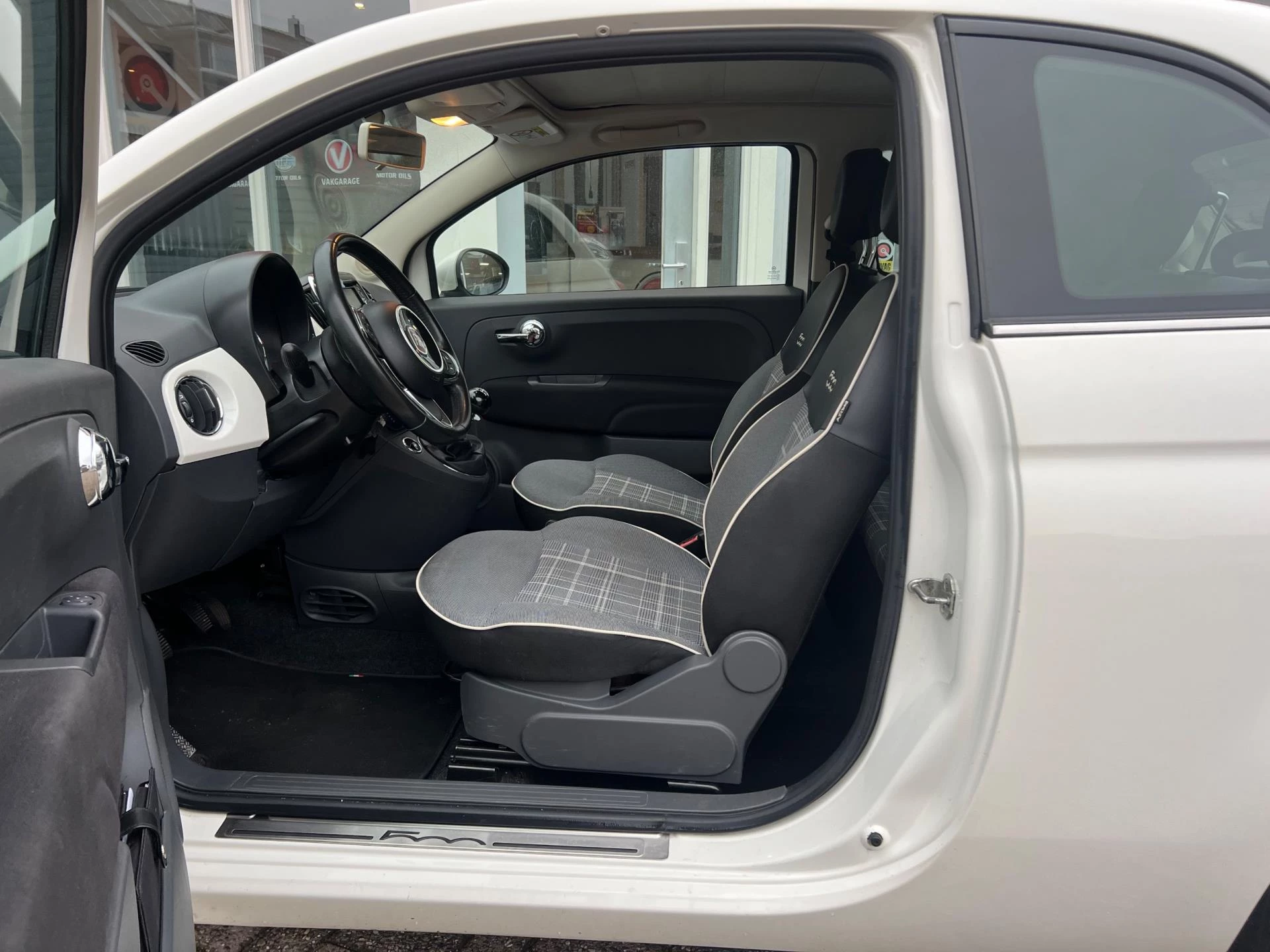Hoofdafbeelding Fiat 500C