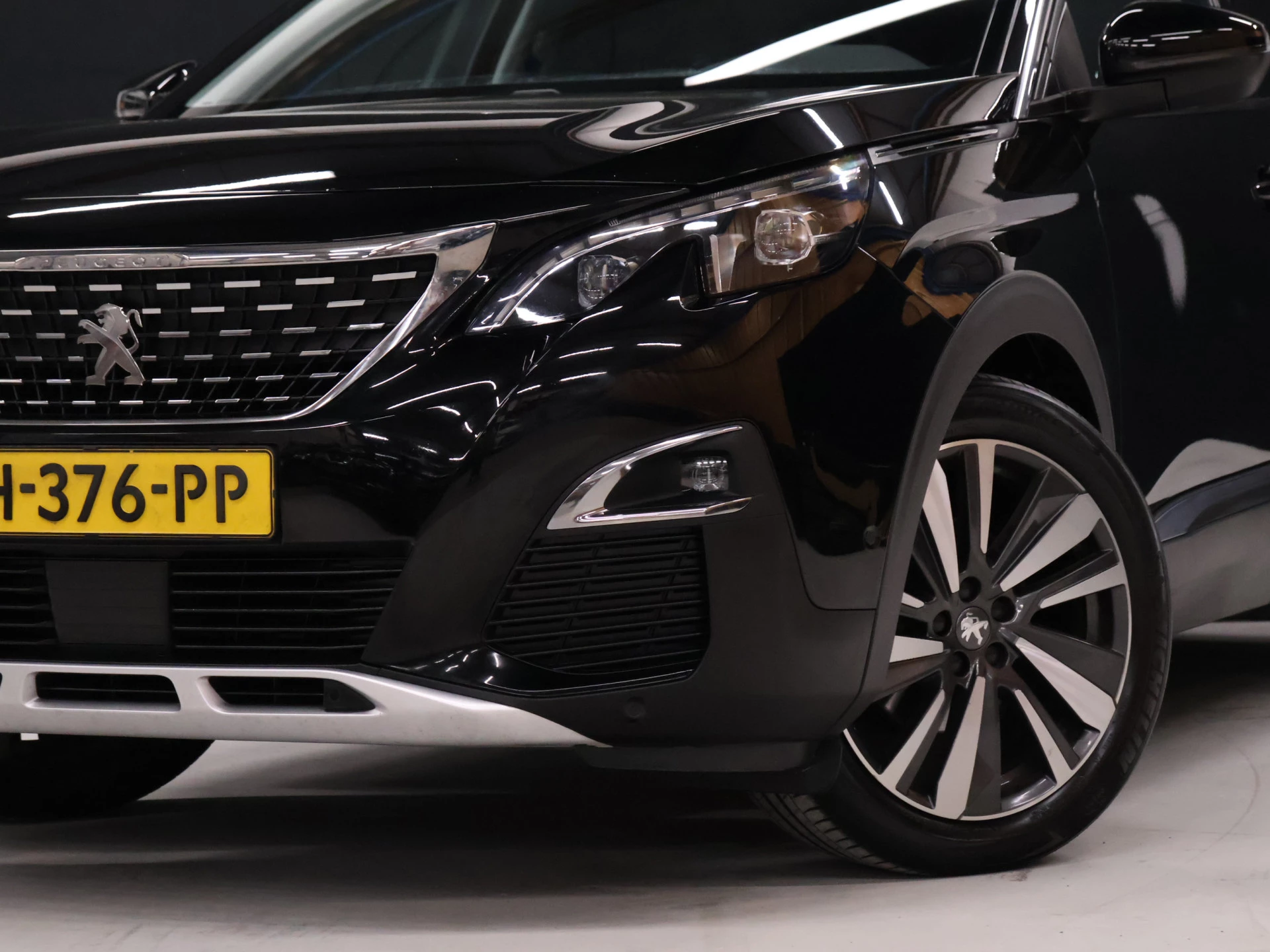 Hoofdafbeelding Peugeot 5008