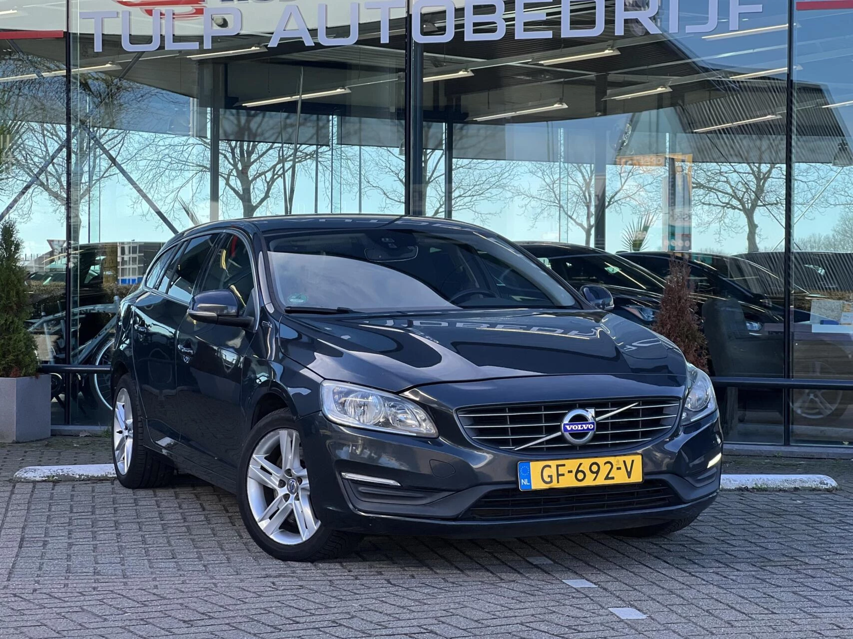 Hoofdafbeelding Volvo V60